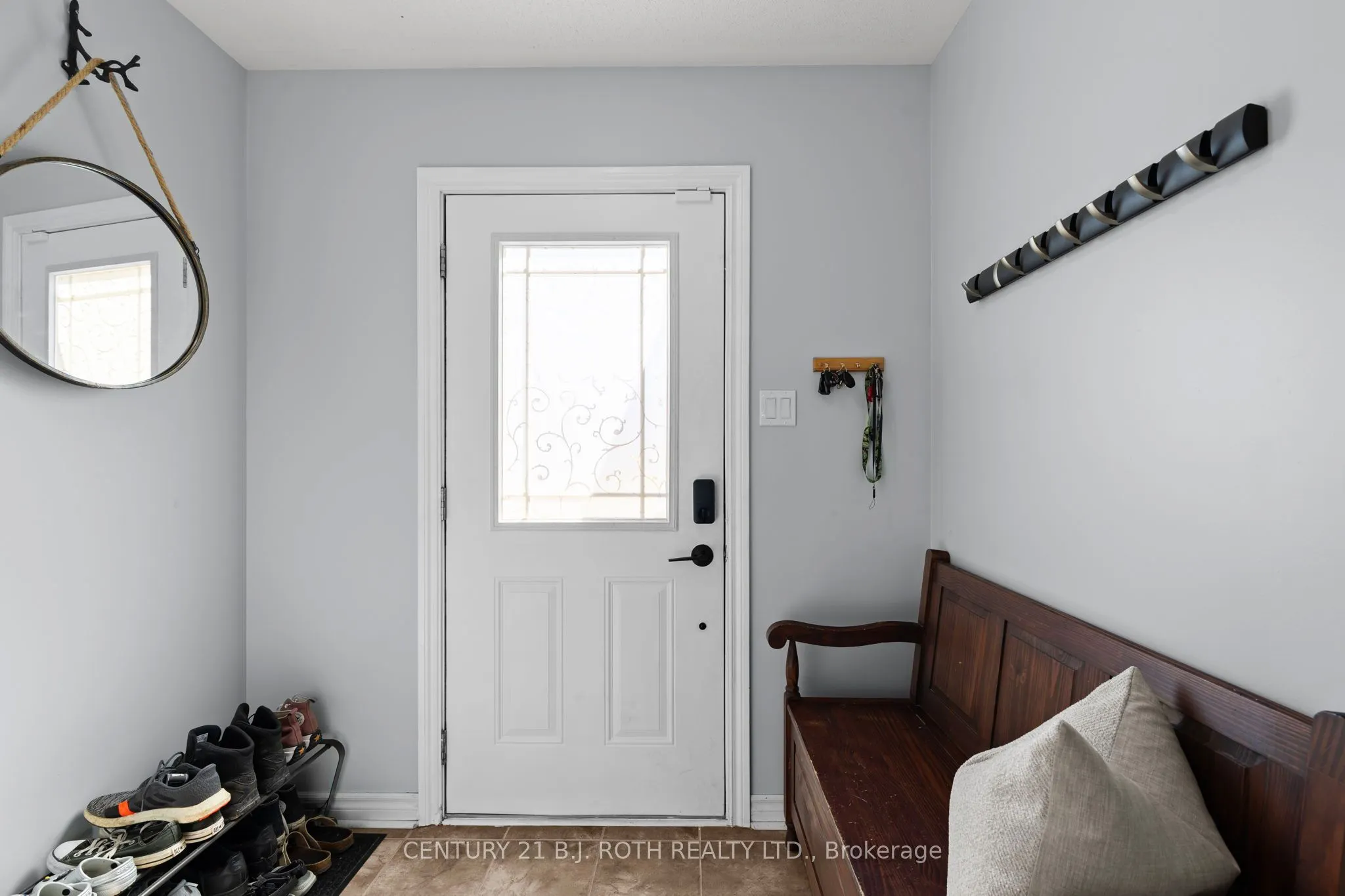 181 BANTING Crescent