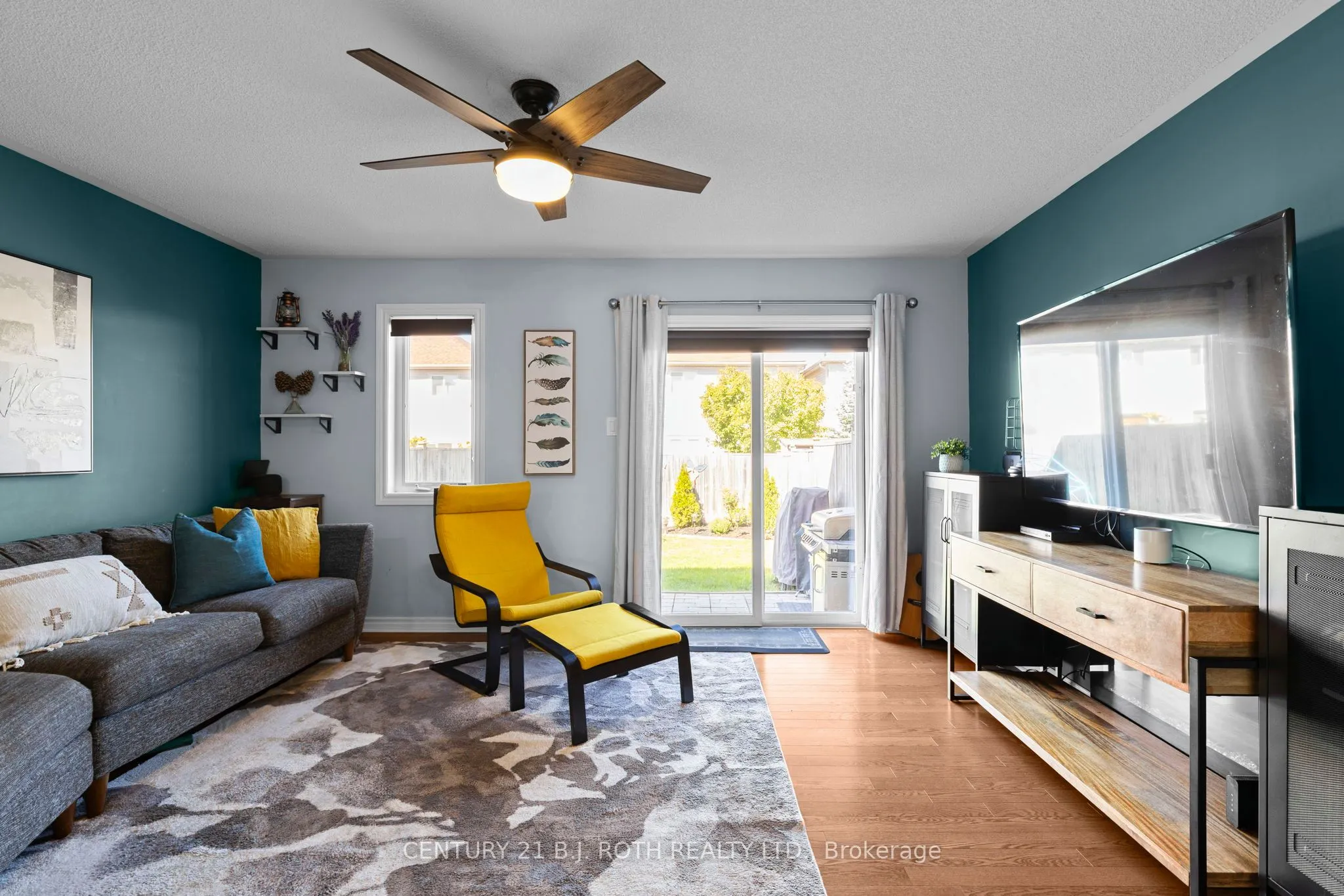181 BANTING Crescent