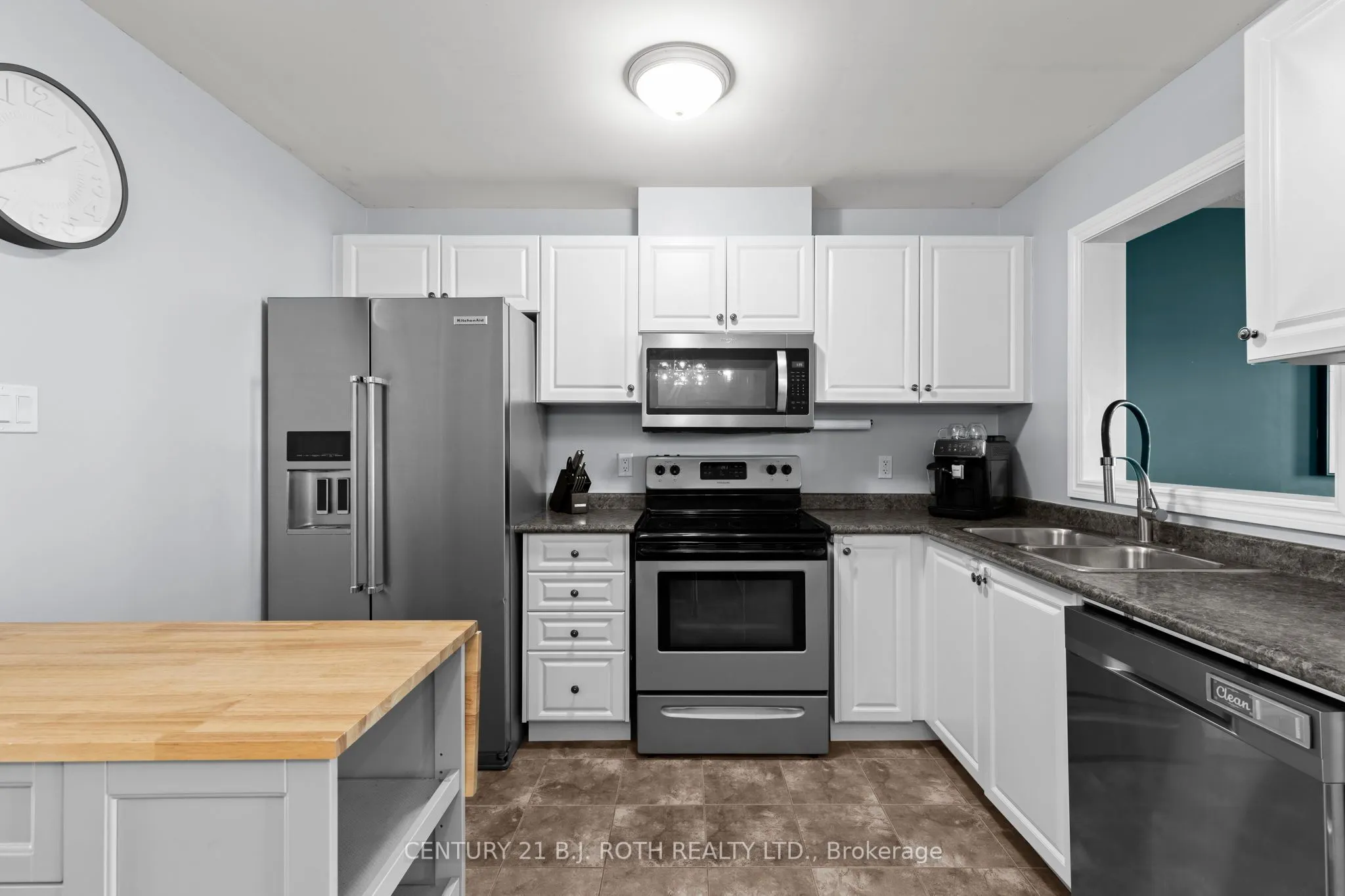 181 BANTING Crescent