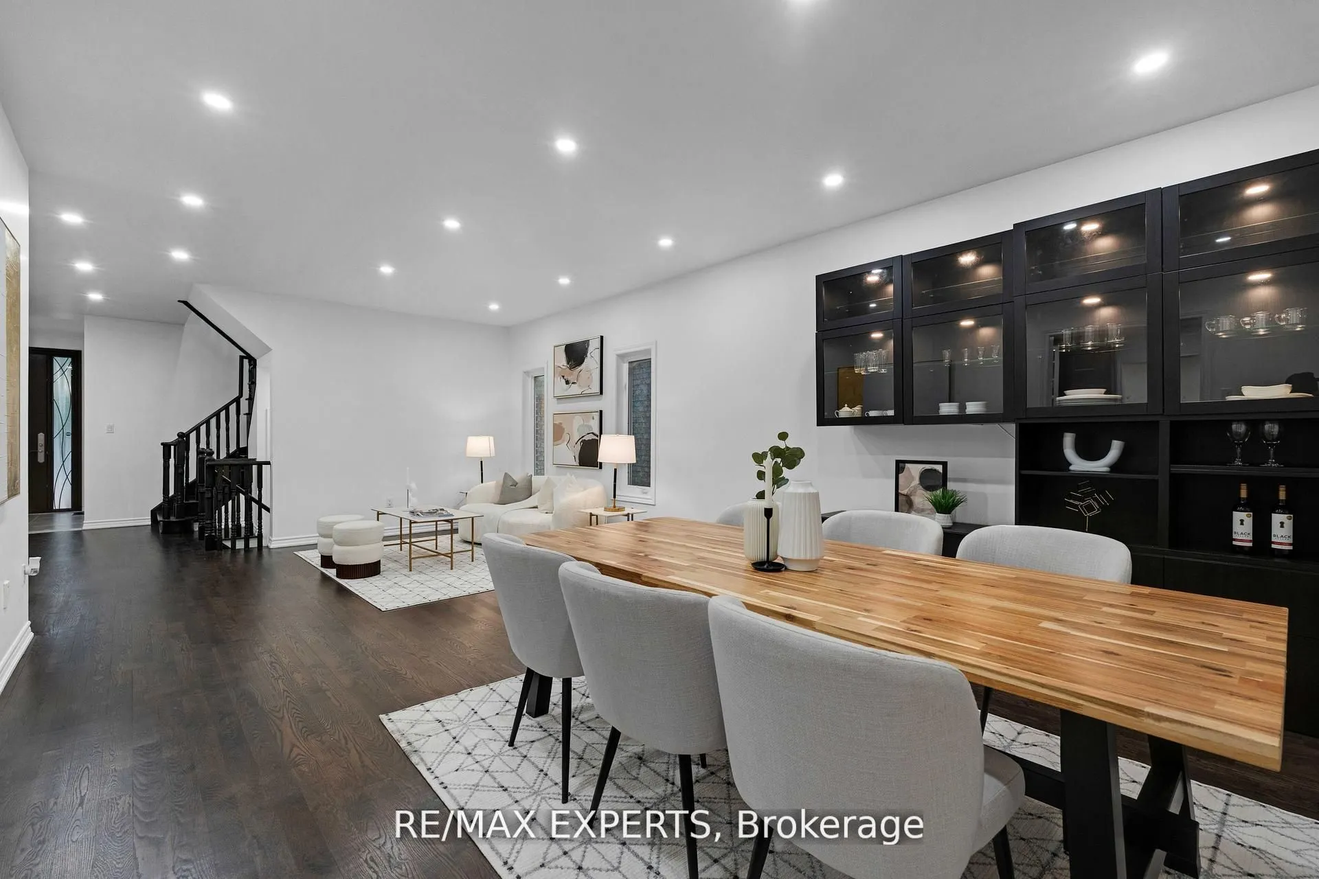 76 Cetona Avenue