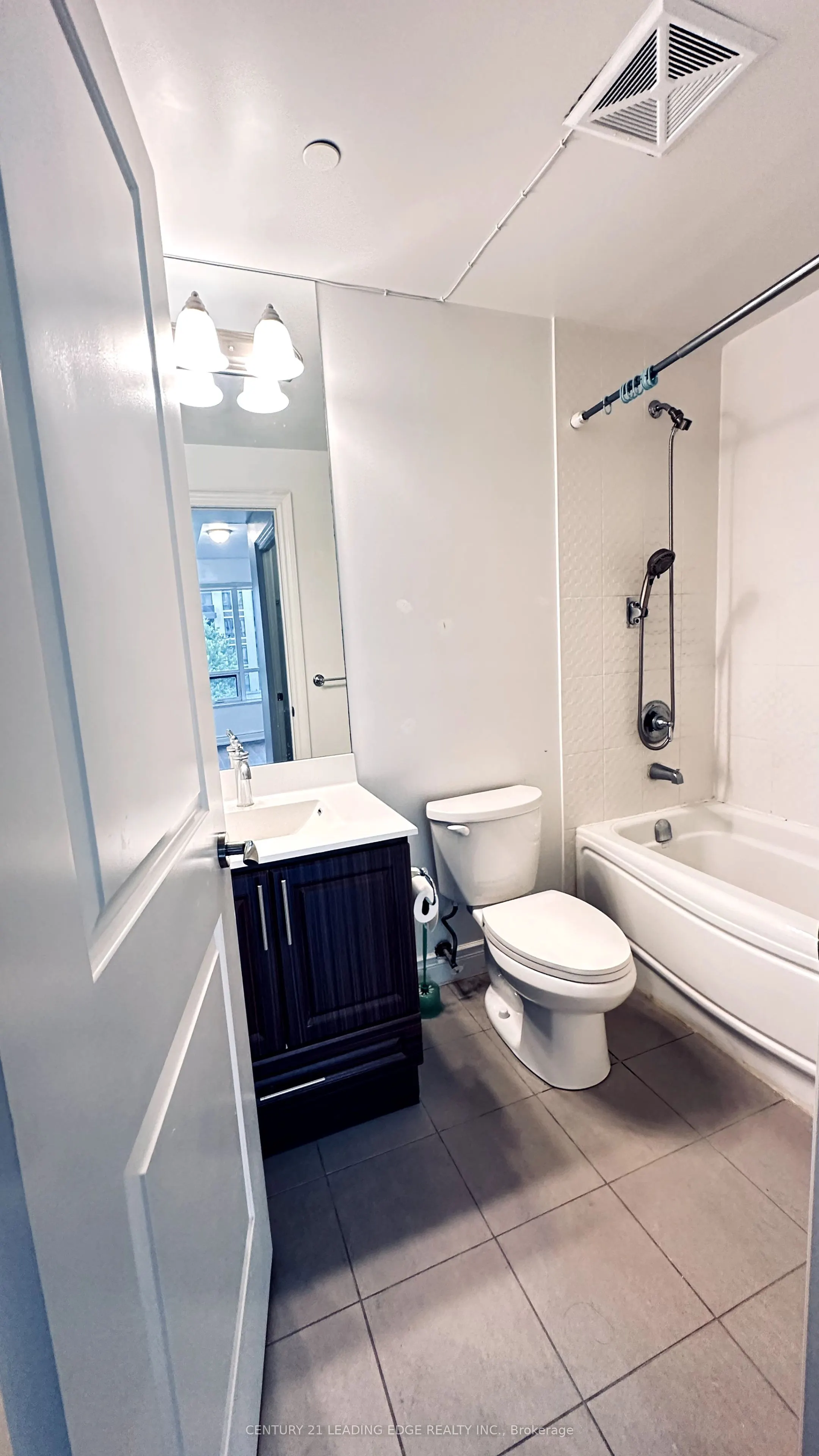 99 South Town Centre Boulevard, #506