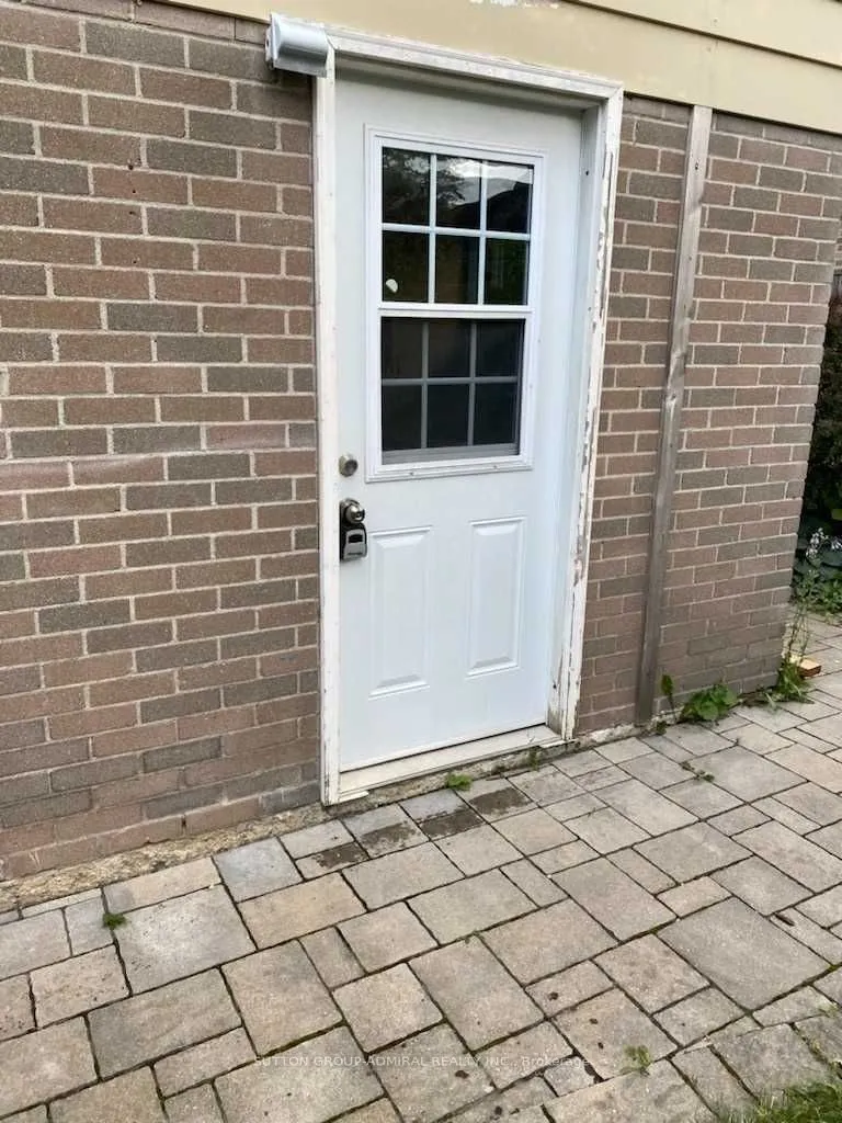 3 Hill Drive