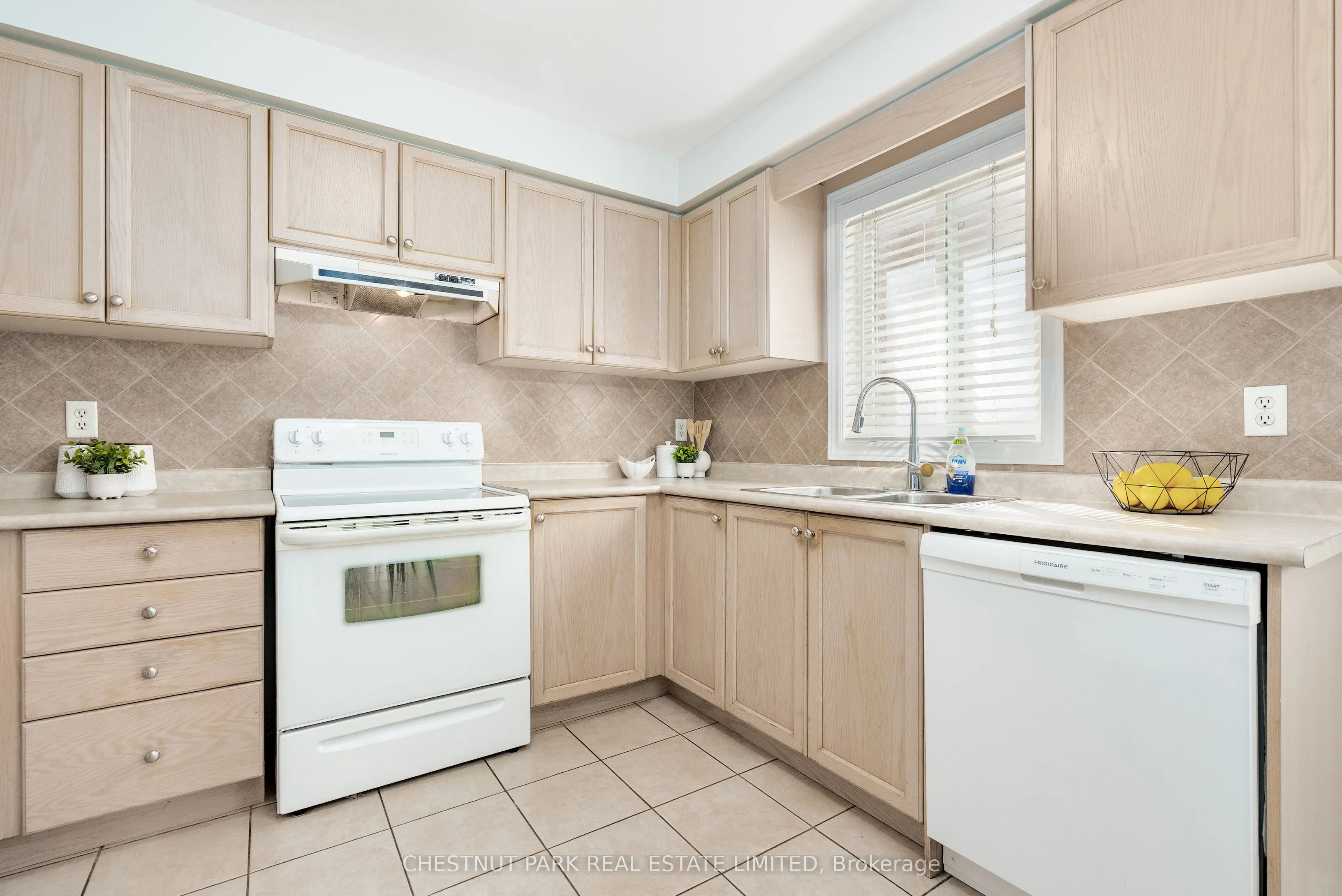 84 Macbride Crescent