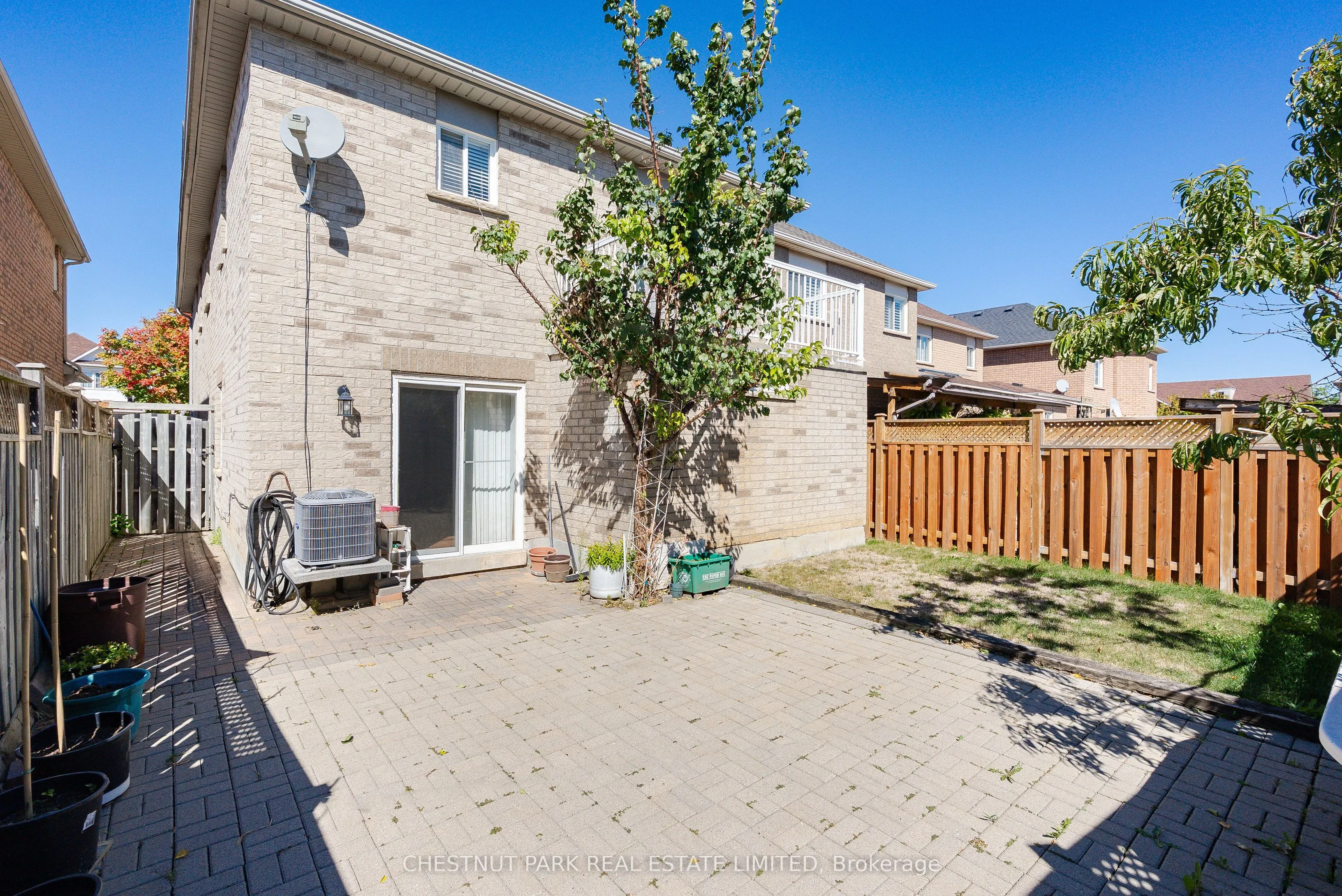 84 Macbride Crescent