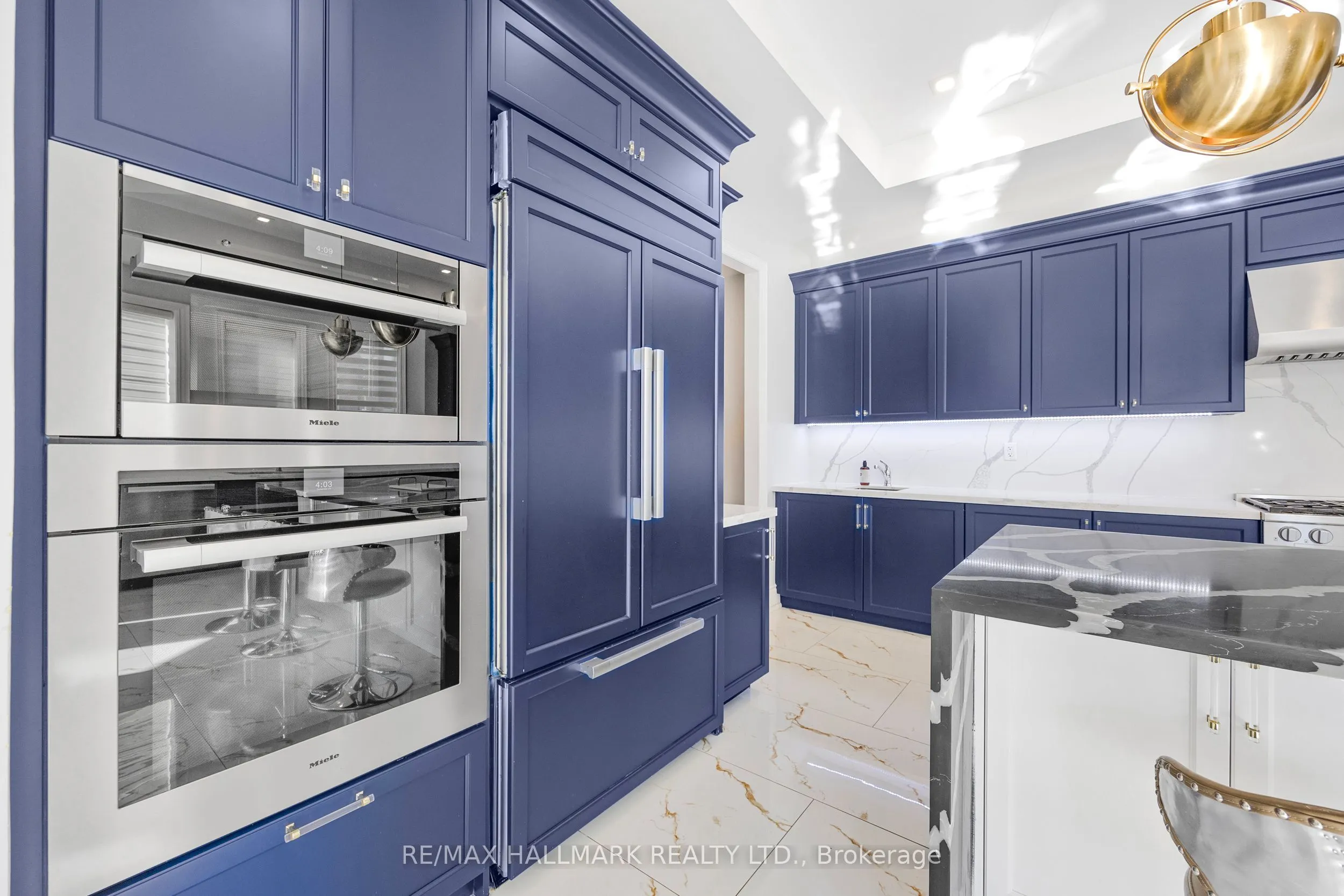 41 Glen Abbey Trail