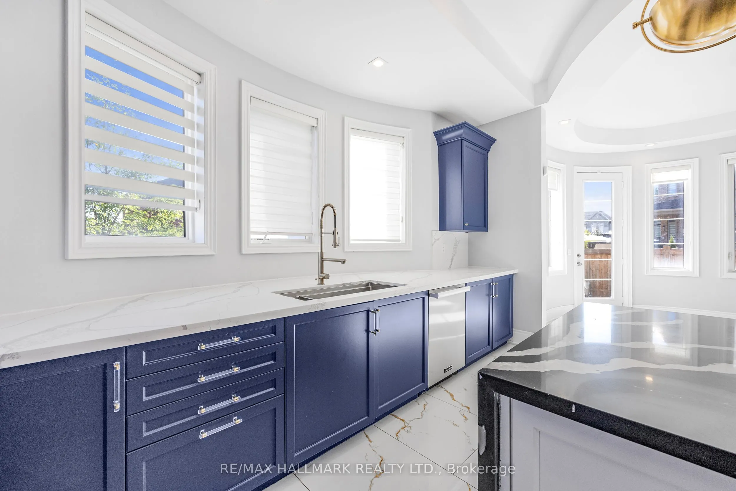 41 Glen Abbey Trail