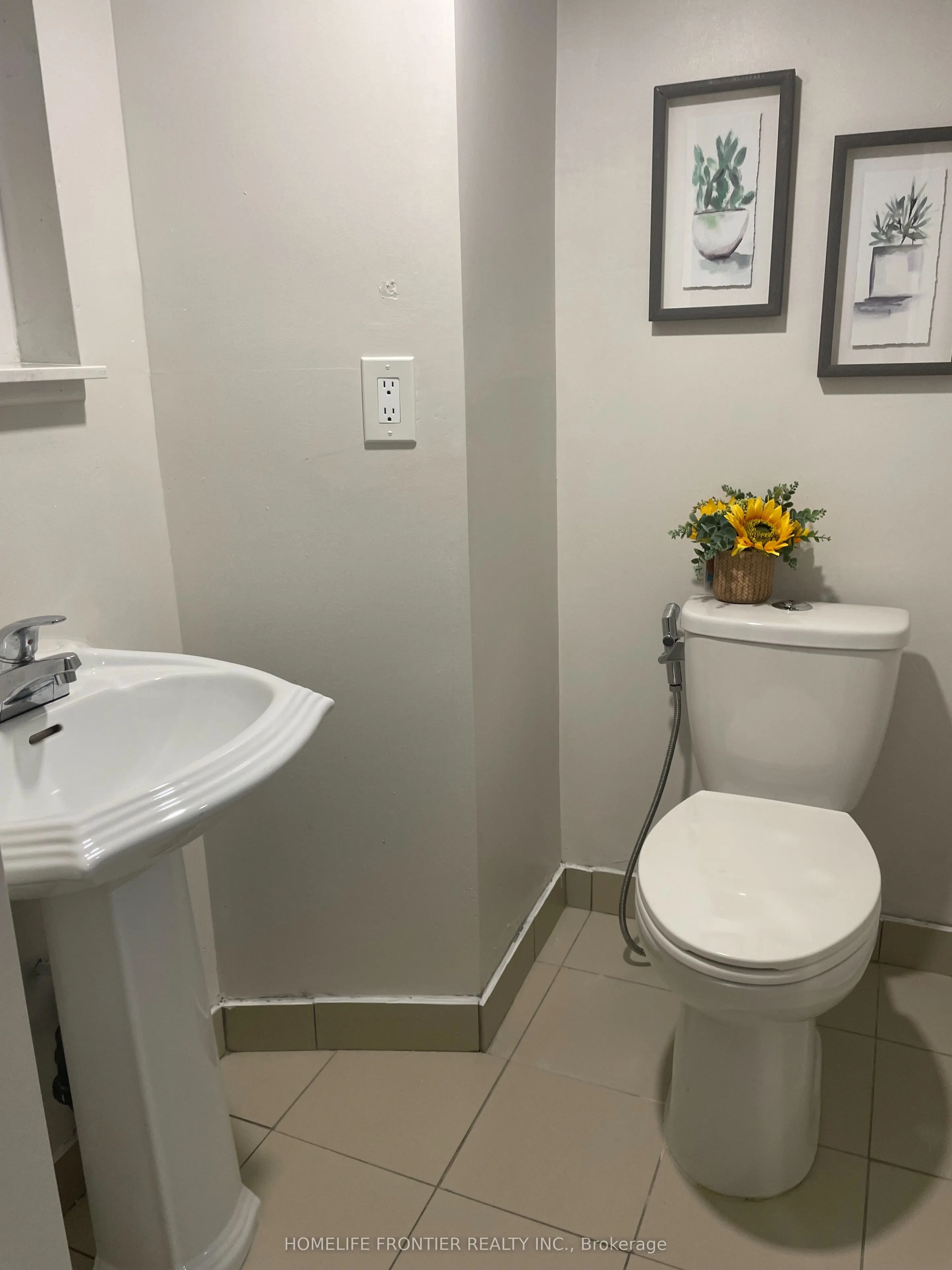 32 Colonsay Road, #Bsmt