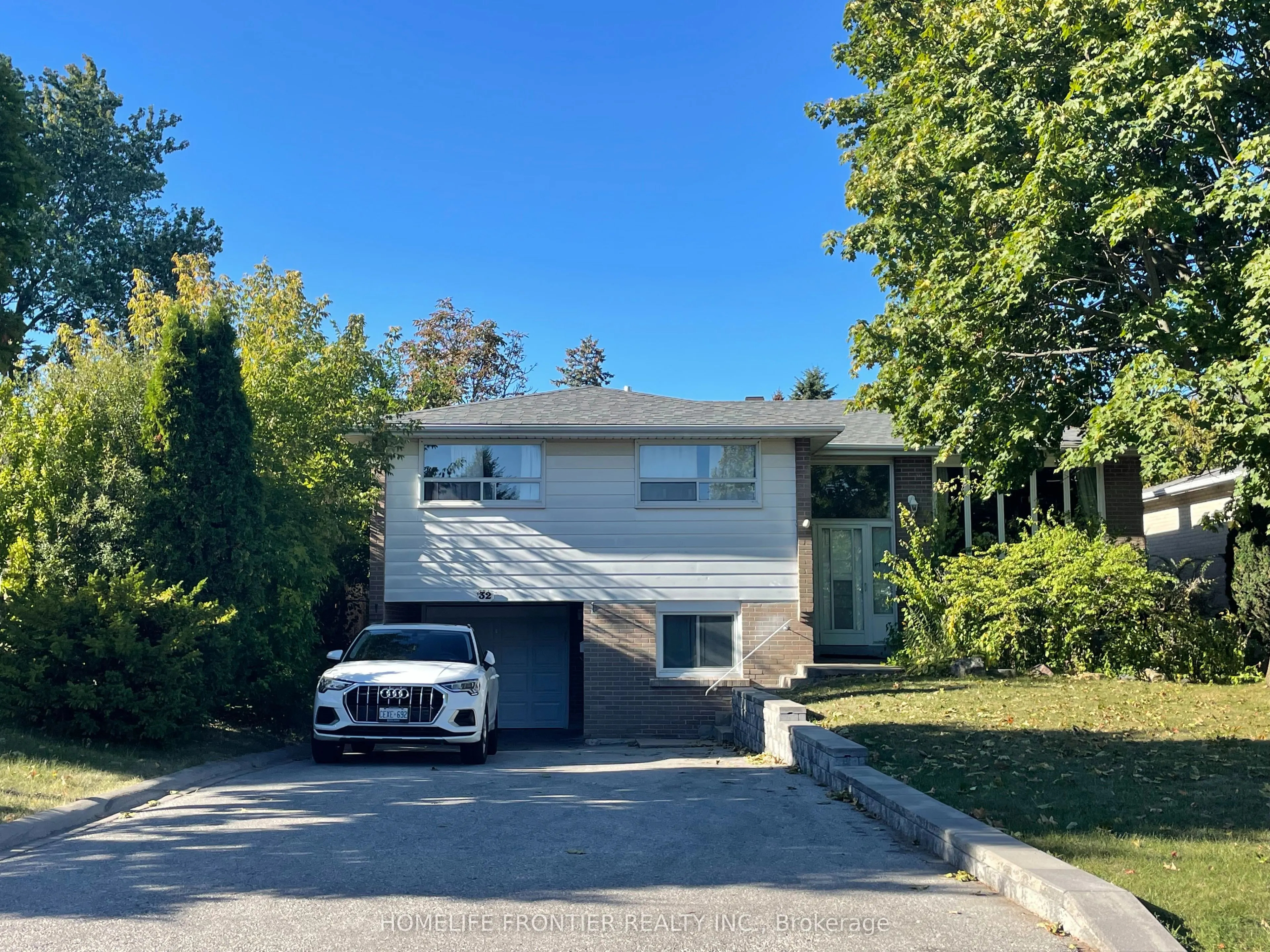 32 Colonsay Road, #Bsmt