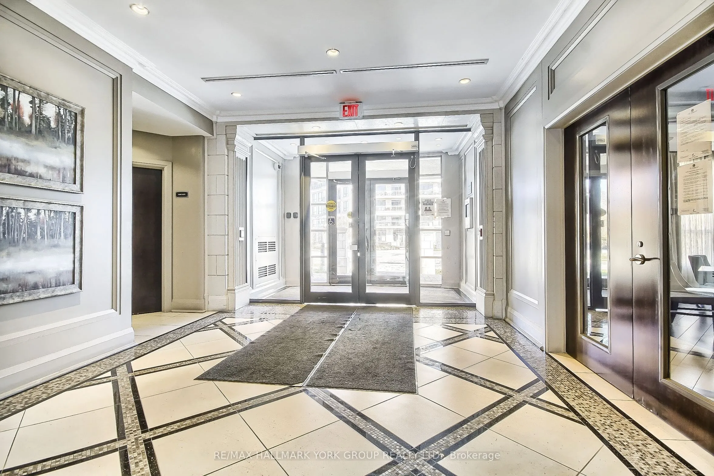 180 John West Way, #434
