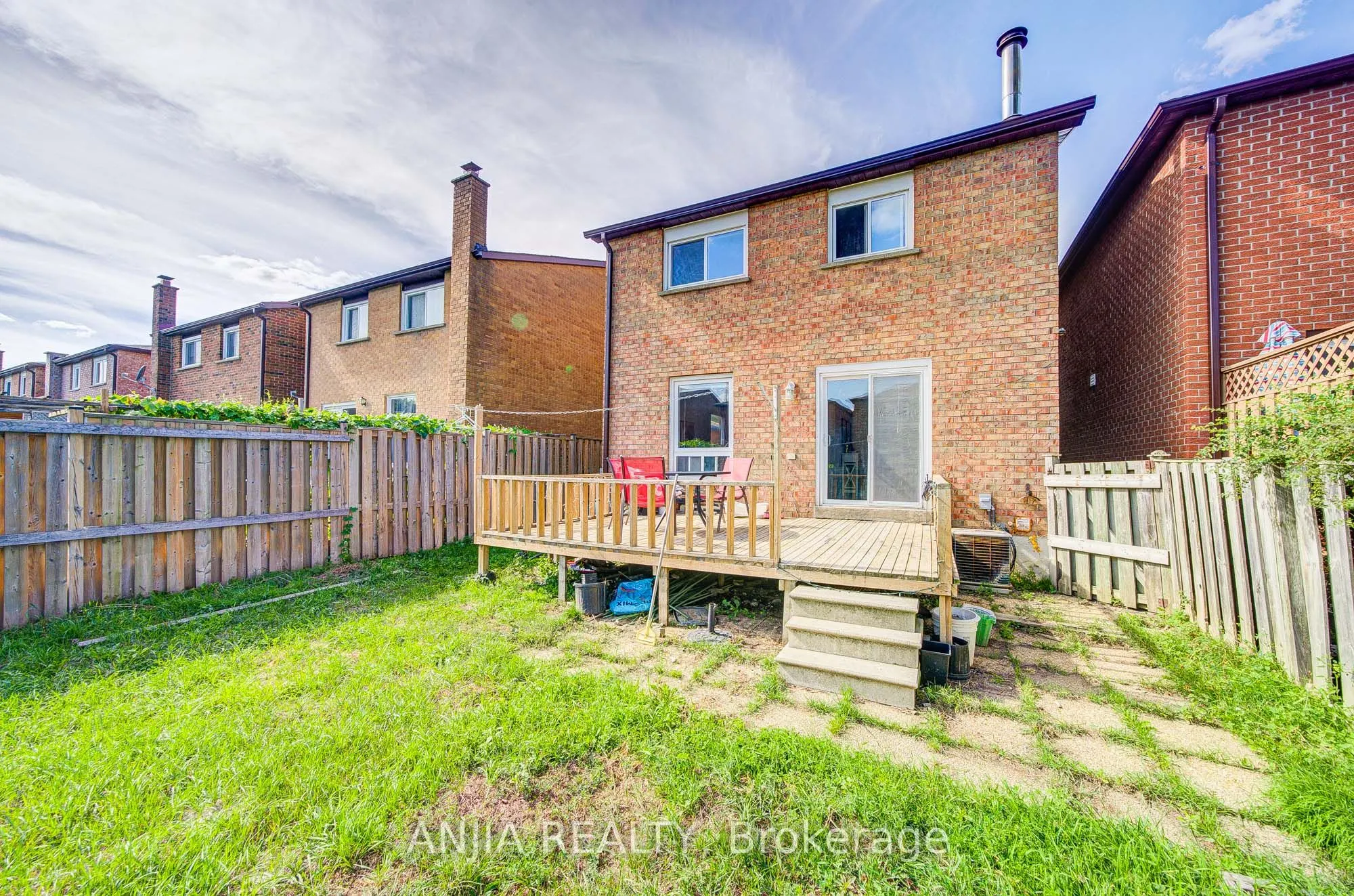 19 Dunbar Crescent