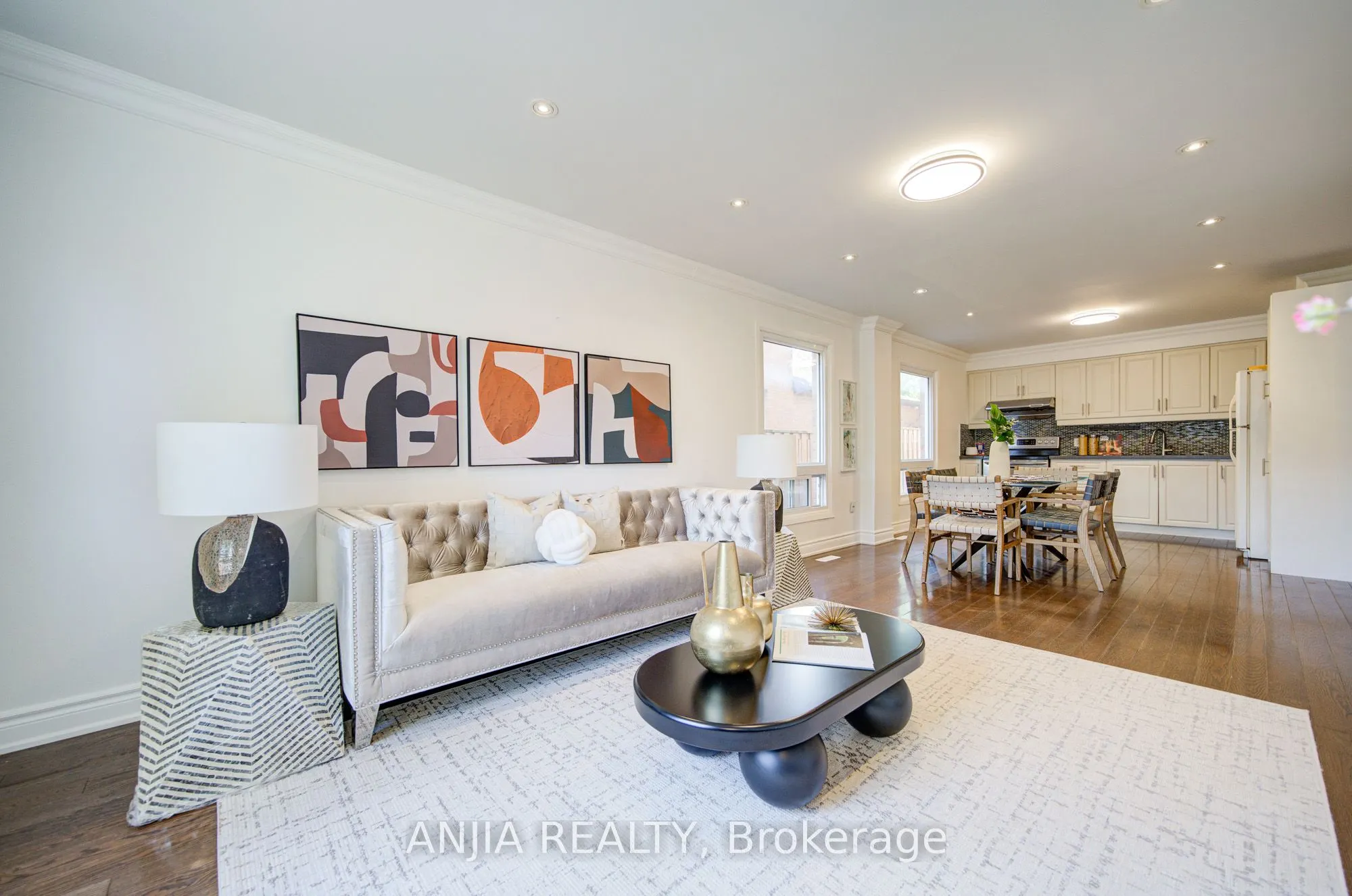 19 Dunbar Crescent