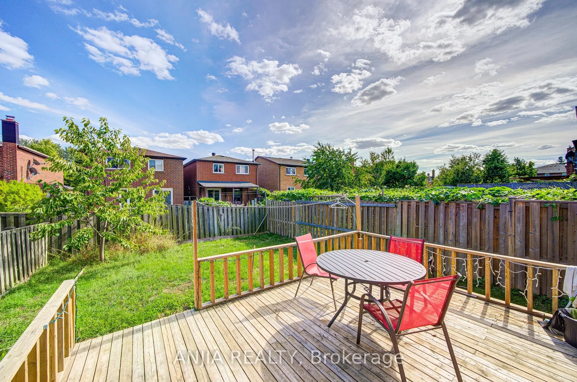 19 Dunbar Crescent