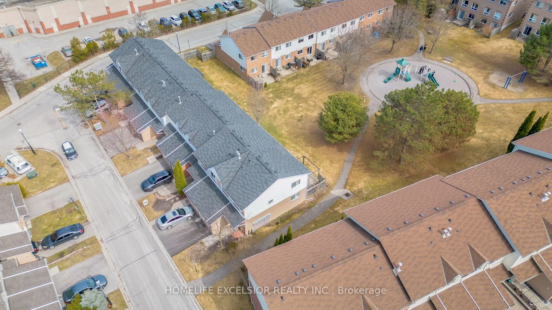 579 Gibney Crescent, #1