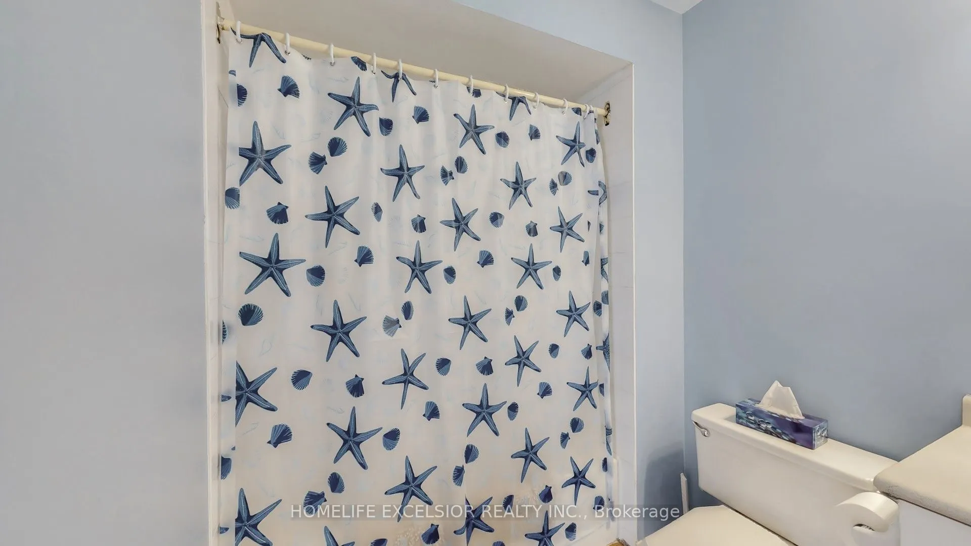 579 Gibney Crescent, #1