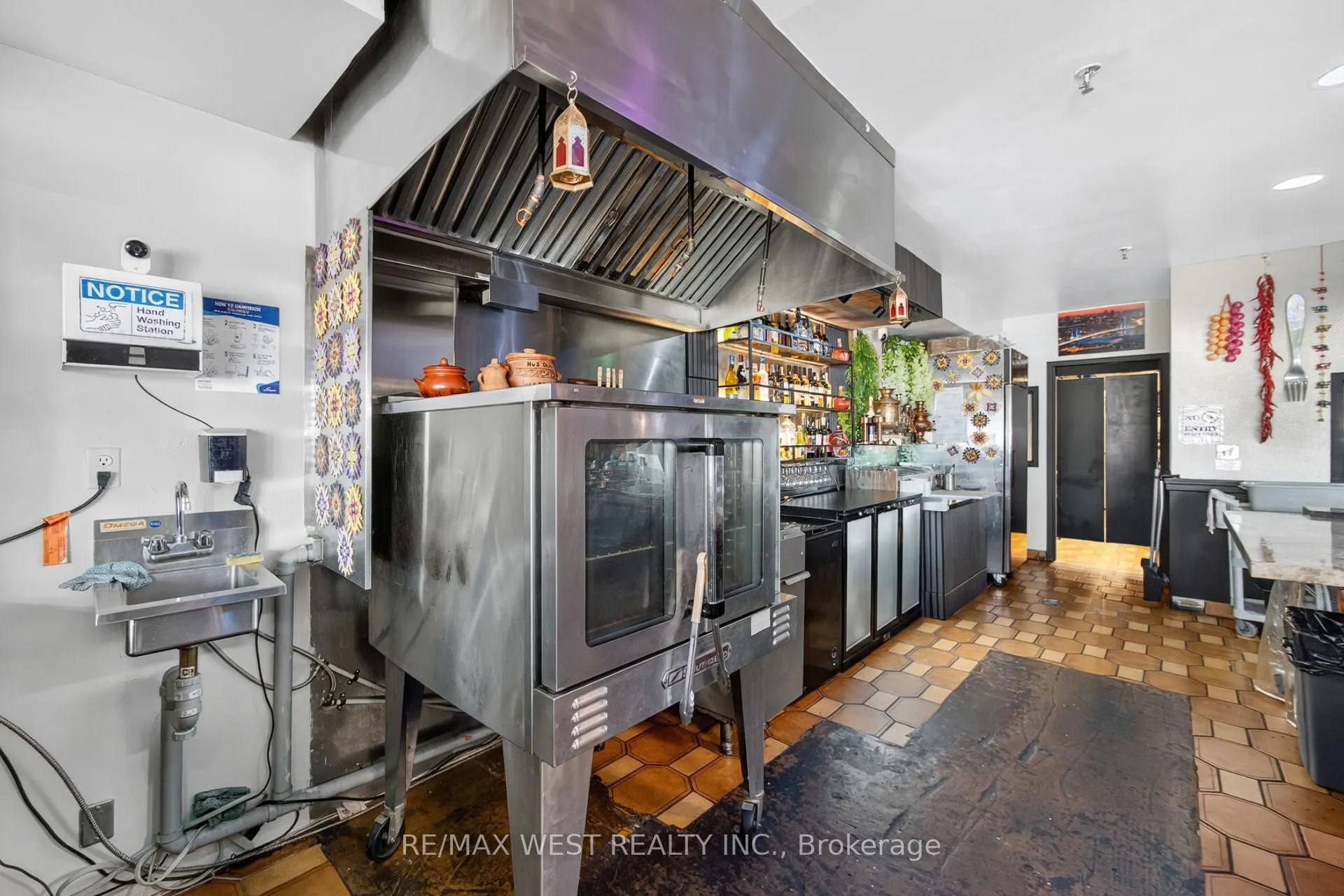 2180 Steeles Ave W Avenue, #6