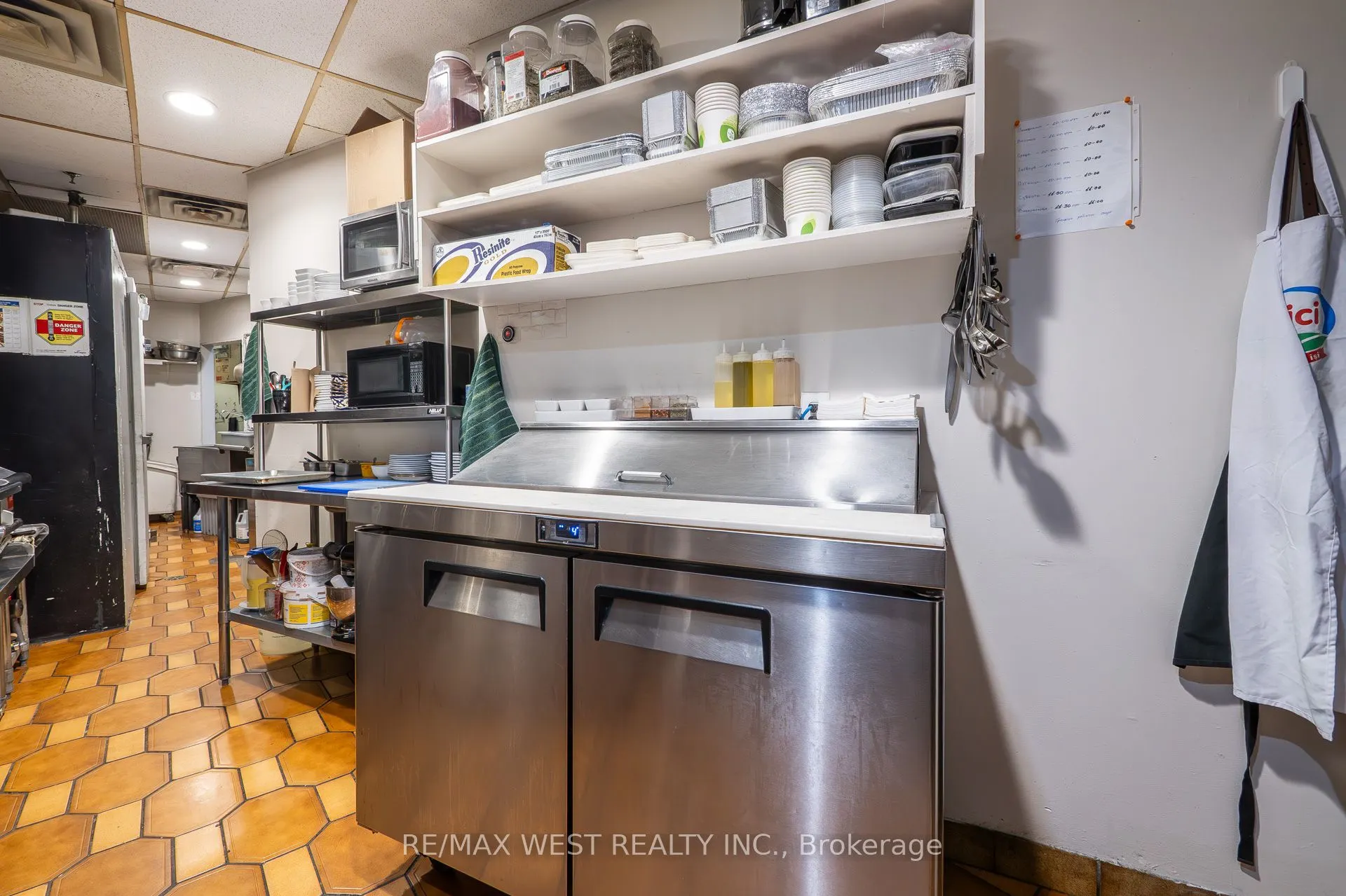 2180 Steeles Ave W Avenue, #6
