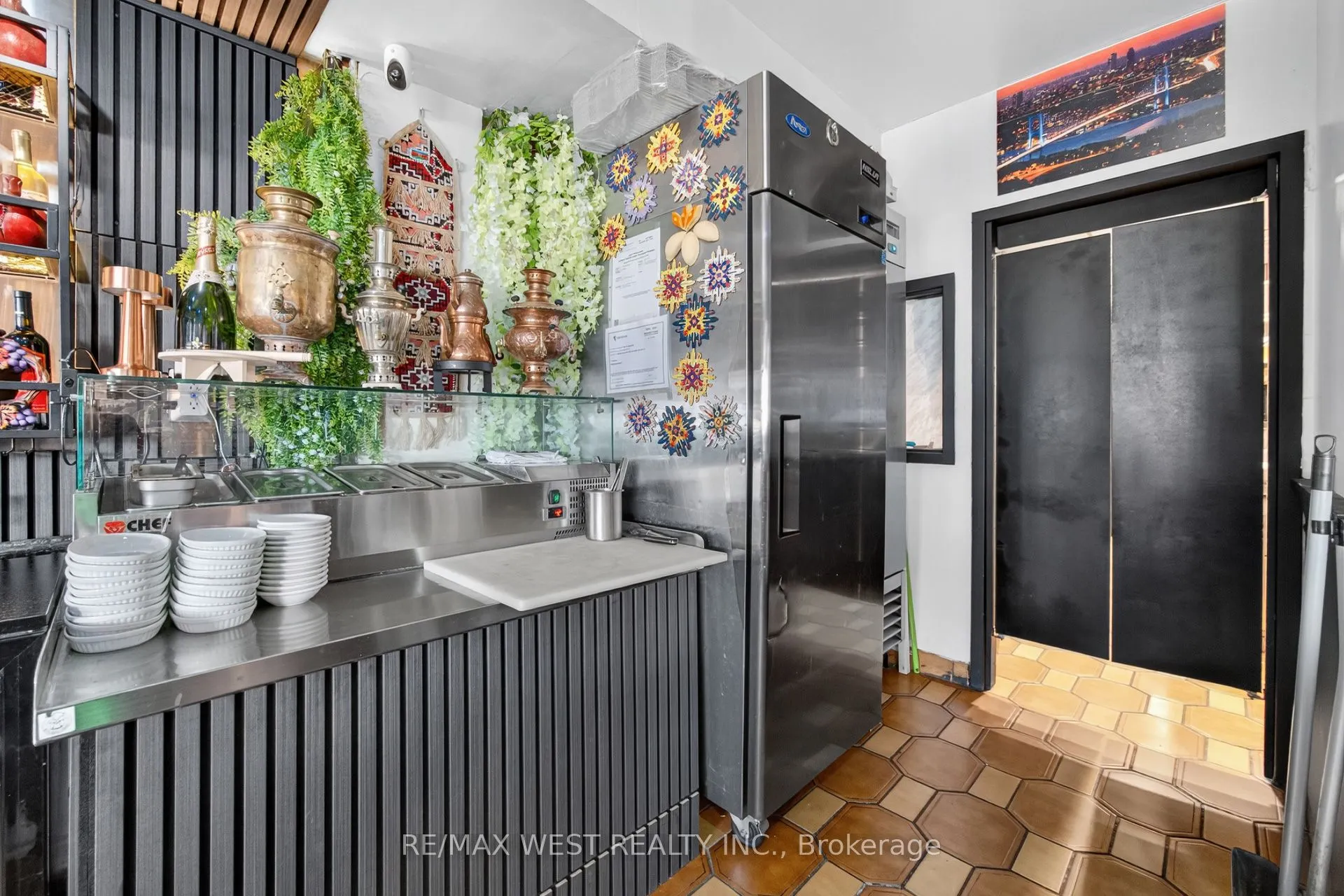 2180 Steeles Ave W Avenue, #6