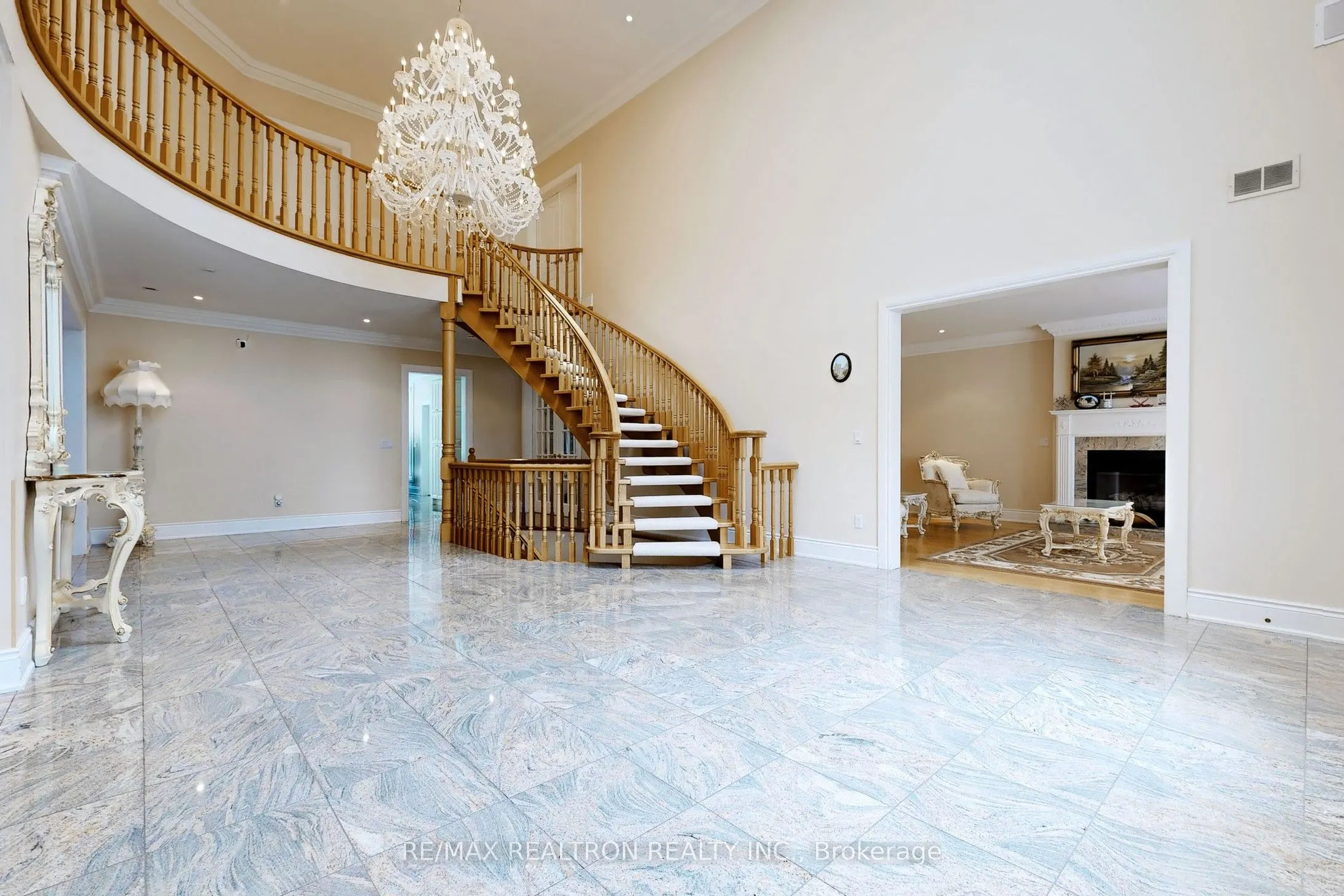 23 Kensington Drive