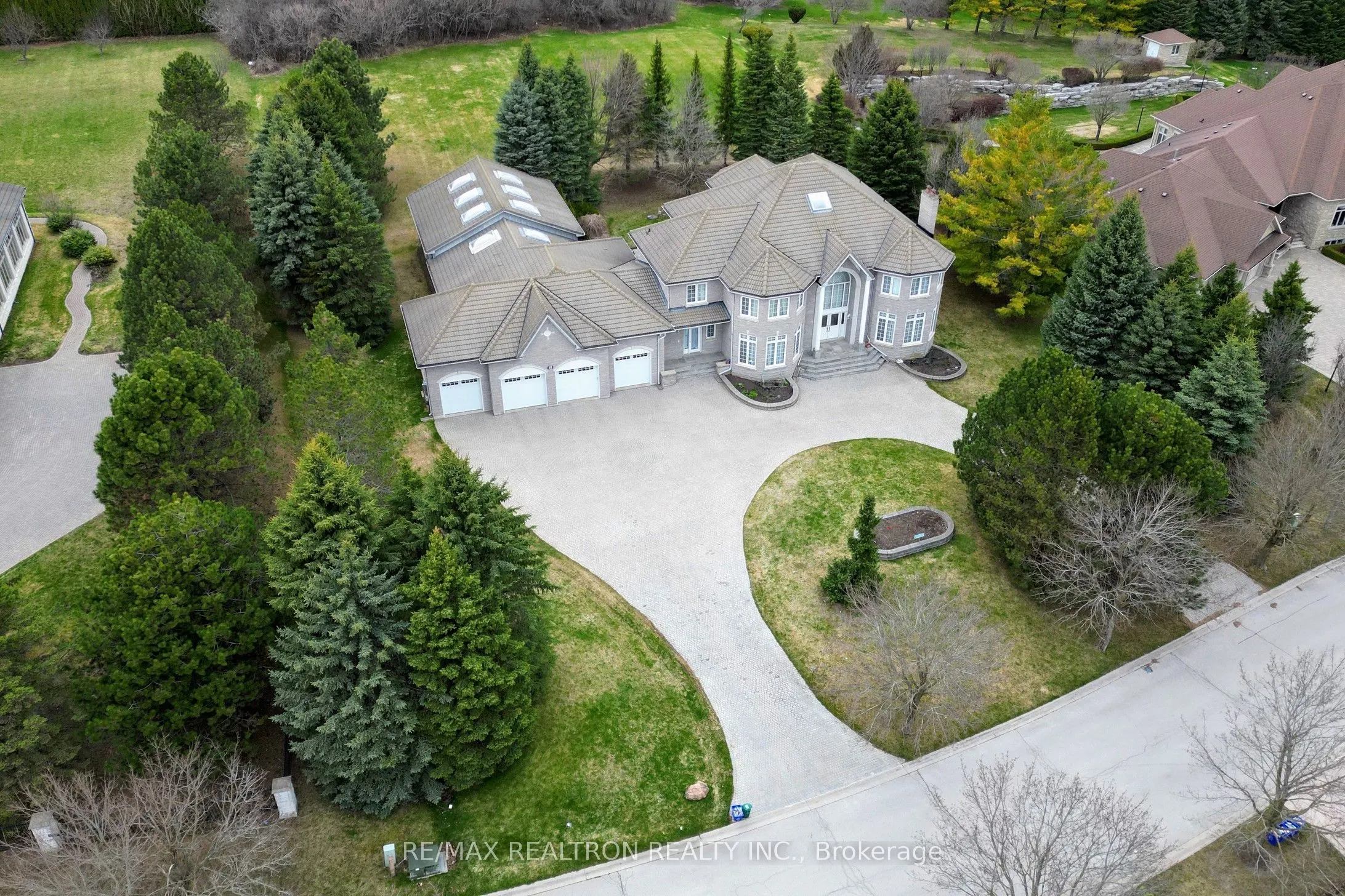 23 Kensington Drive
