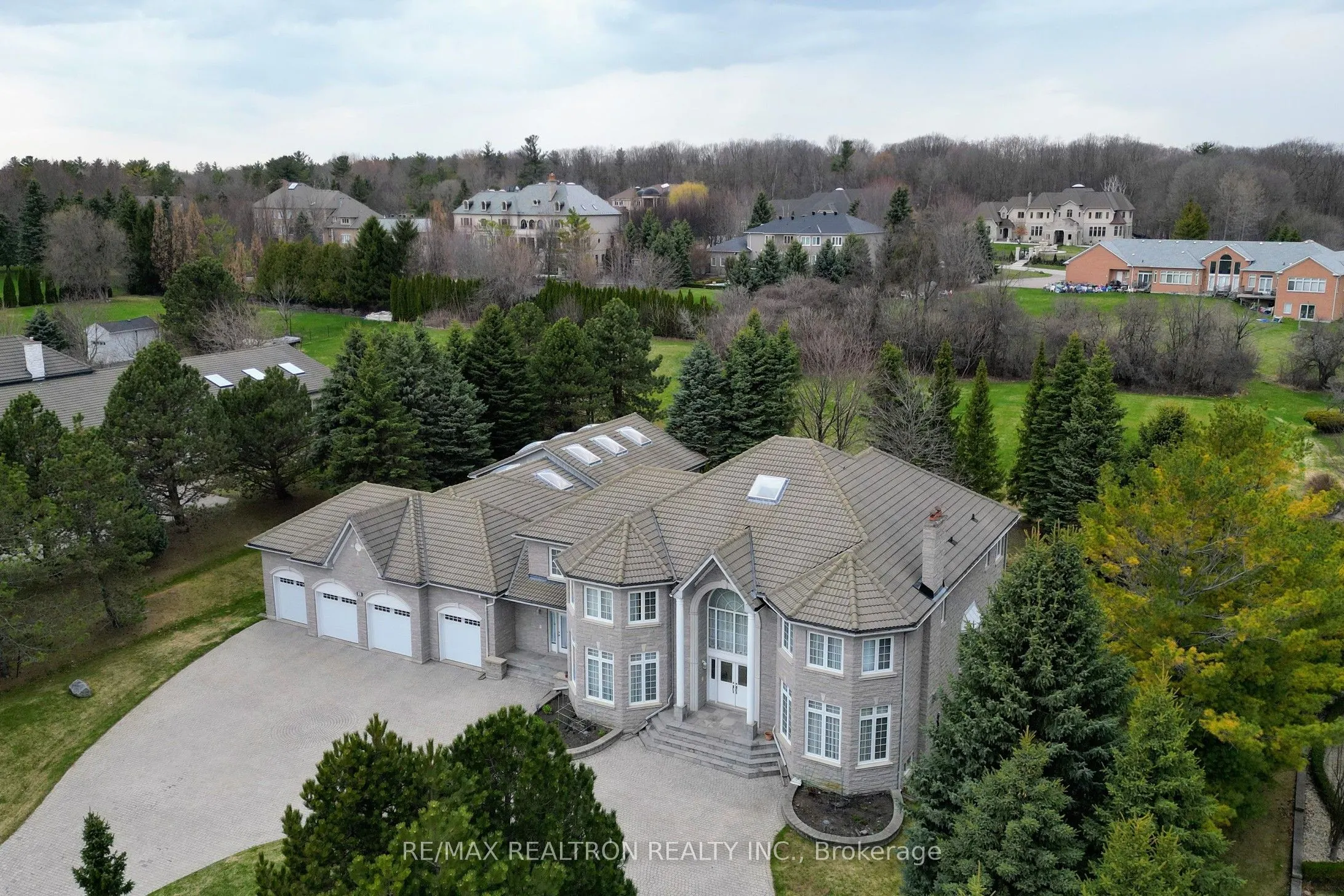 23 Kensington Drive