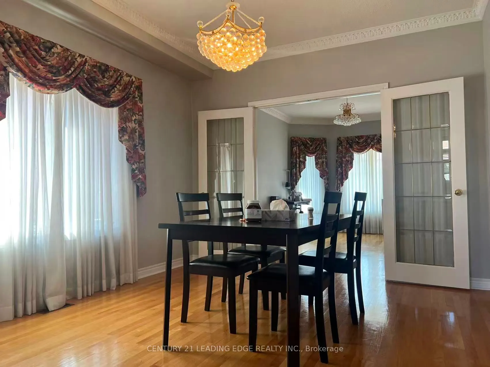 9 Hoake Road, #ROOM 2
