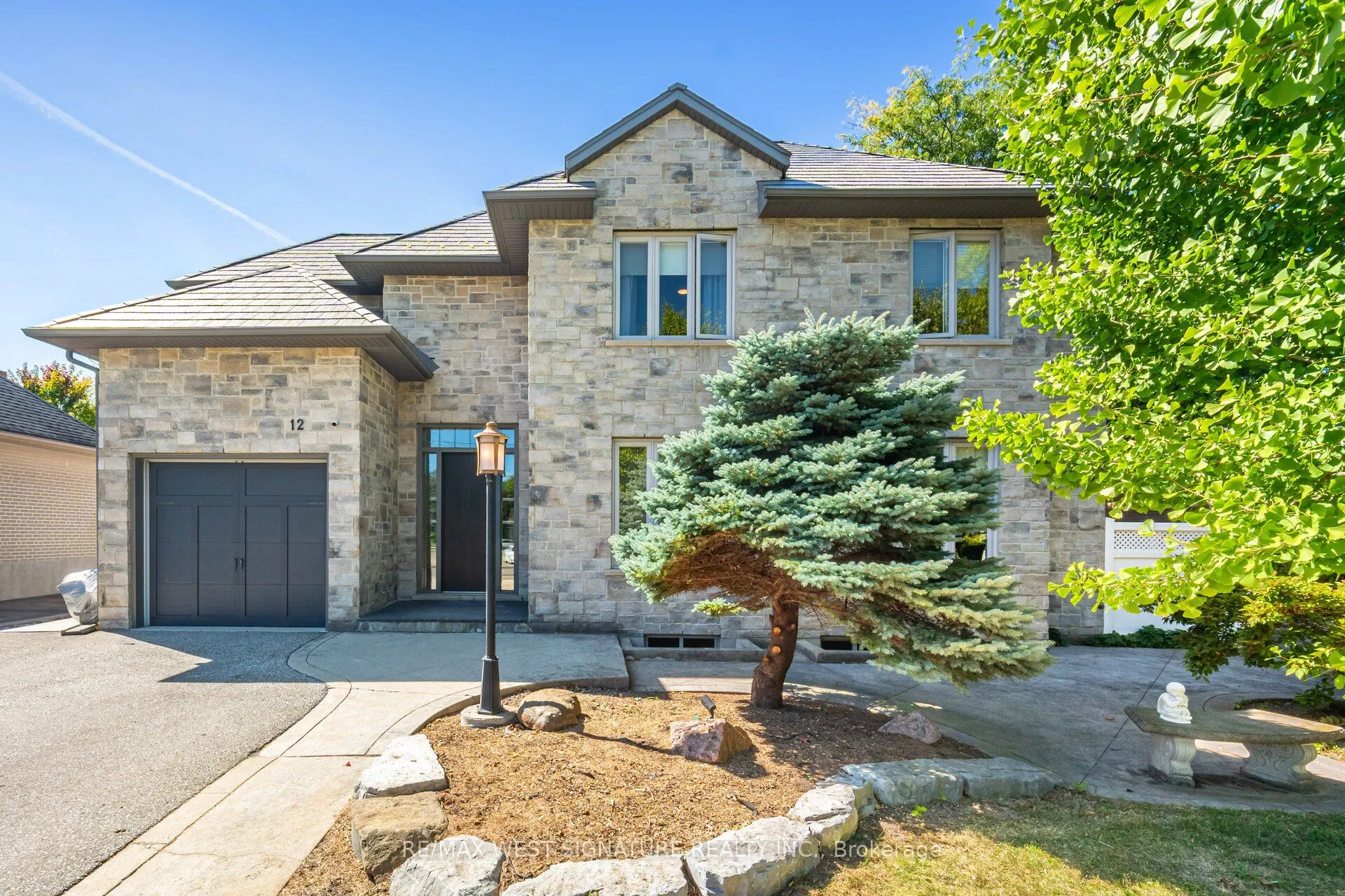 12 Gosling Road