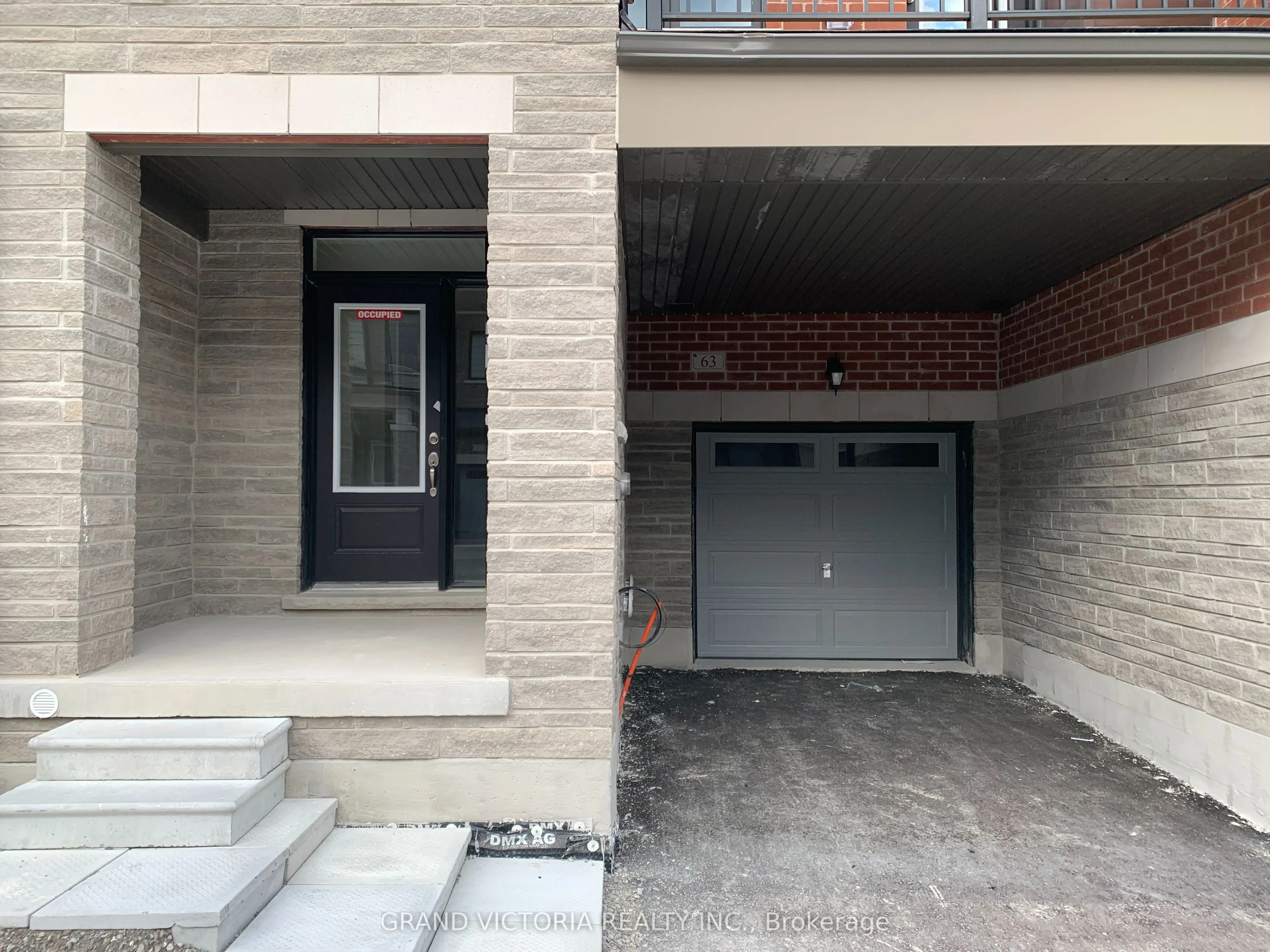 63 Blick Crescent