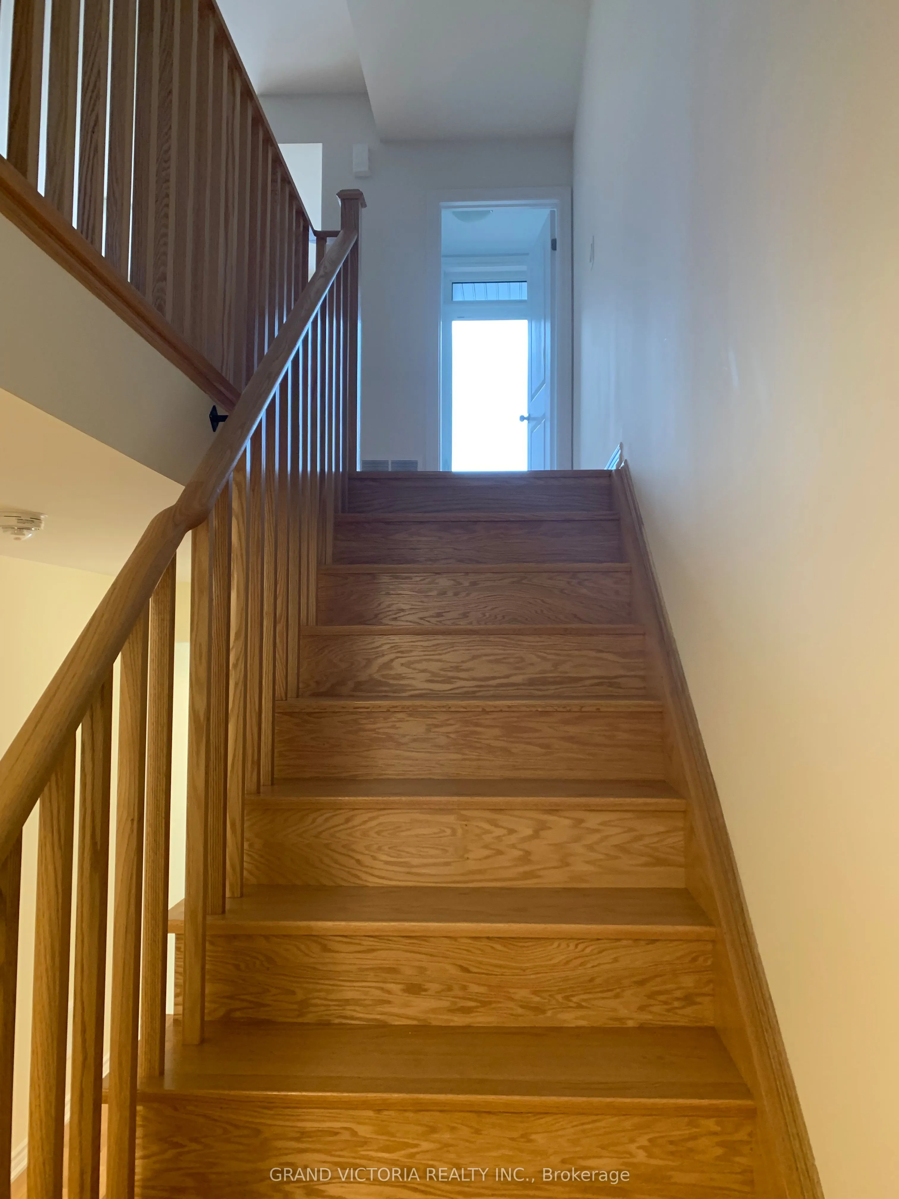 63 Blick Crescent