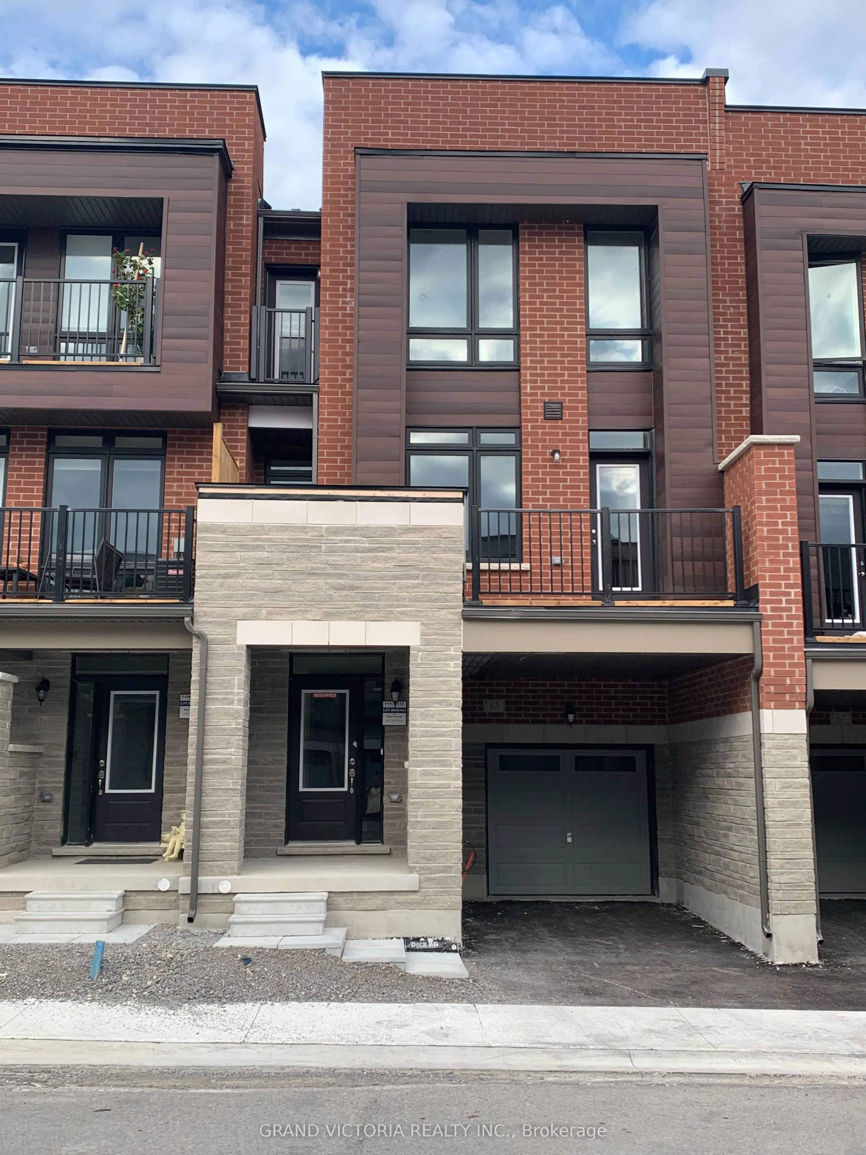 63 Blick Crescent