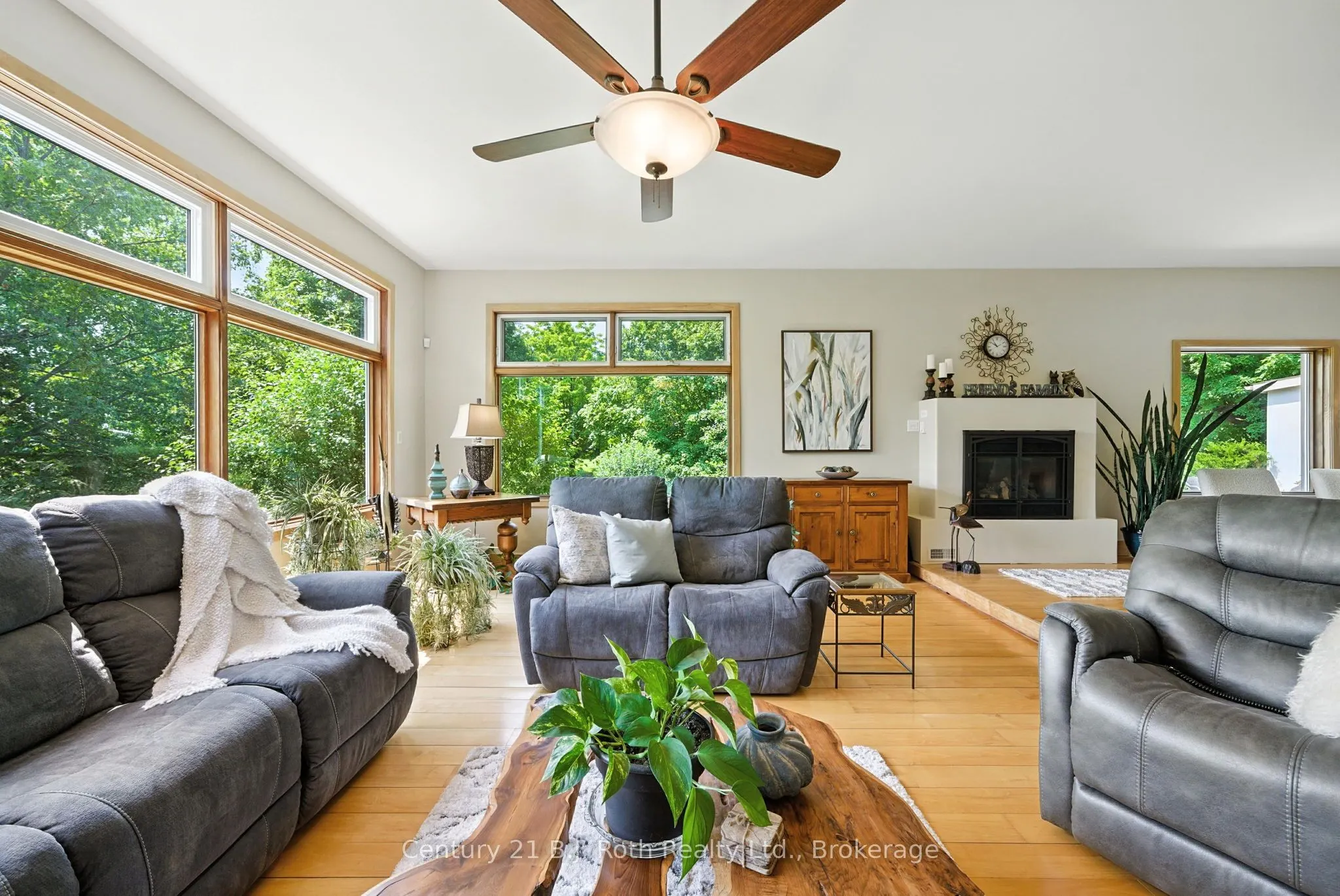 1131 Brock Road