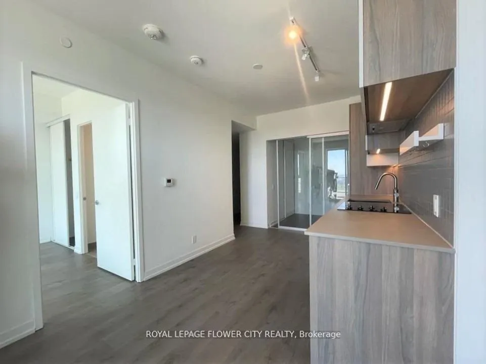 950 Portage Parkway, #3807