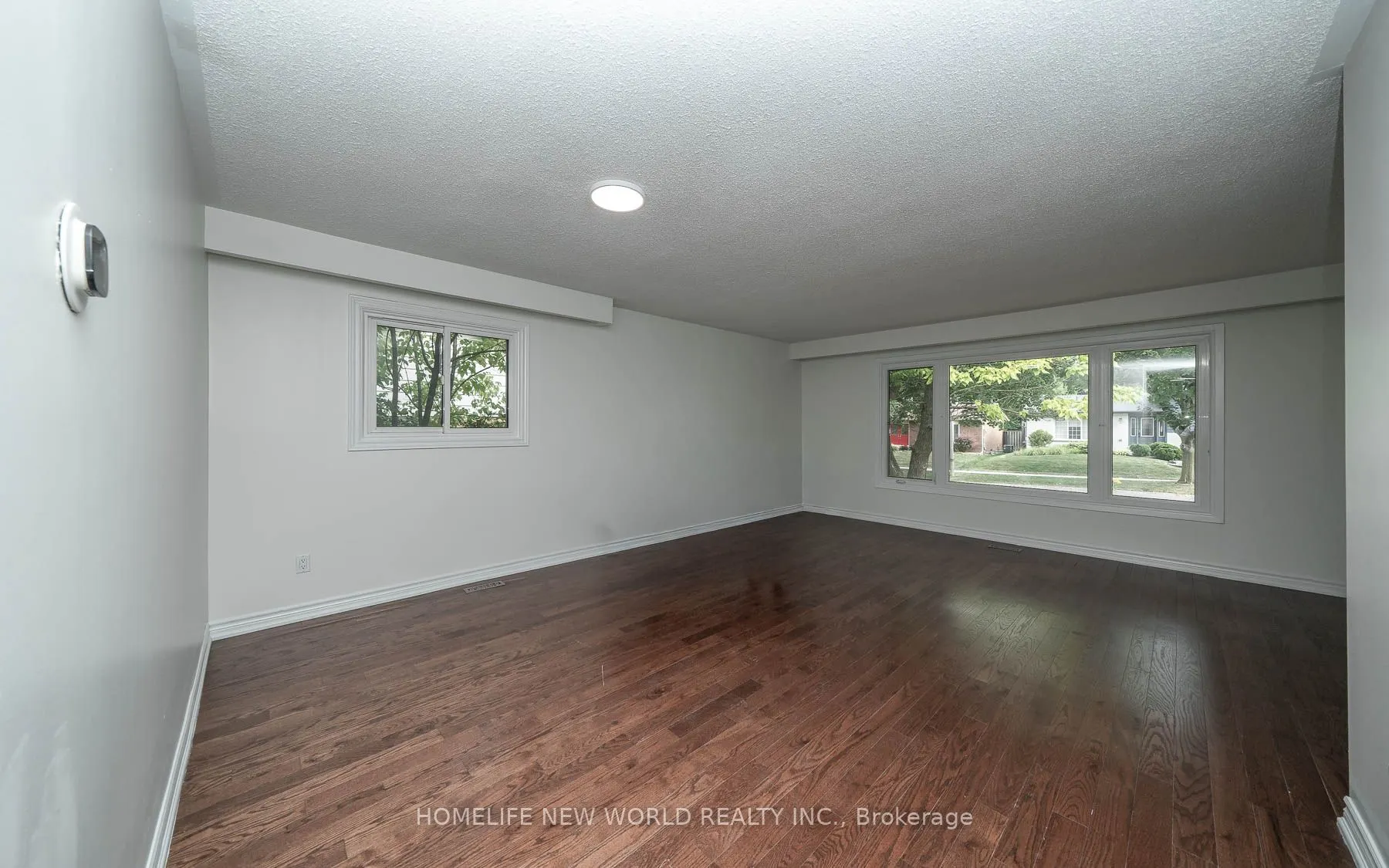 16 Sir Constantine Drive, #Main