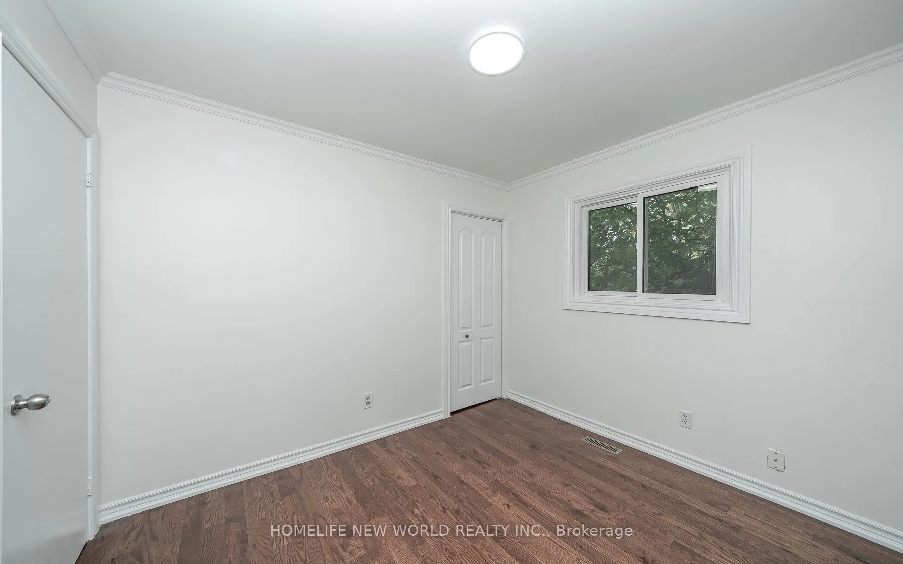 16 Sir Constantine Drive, #Main