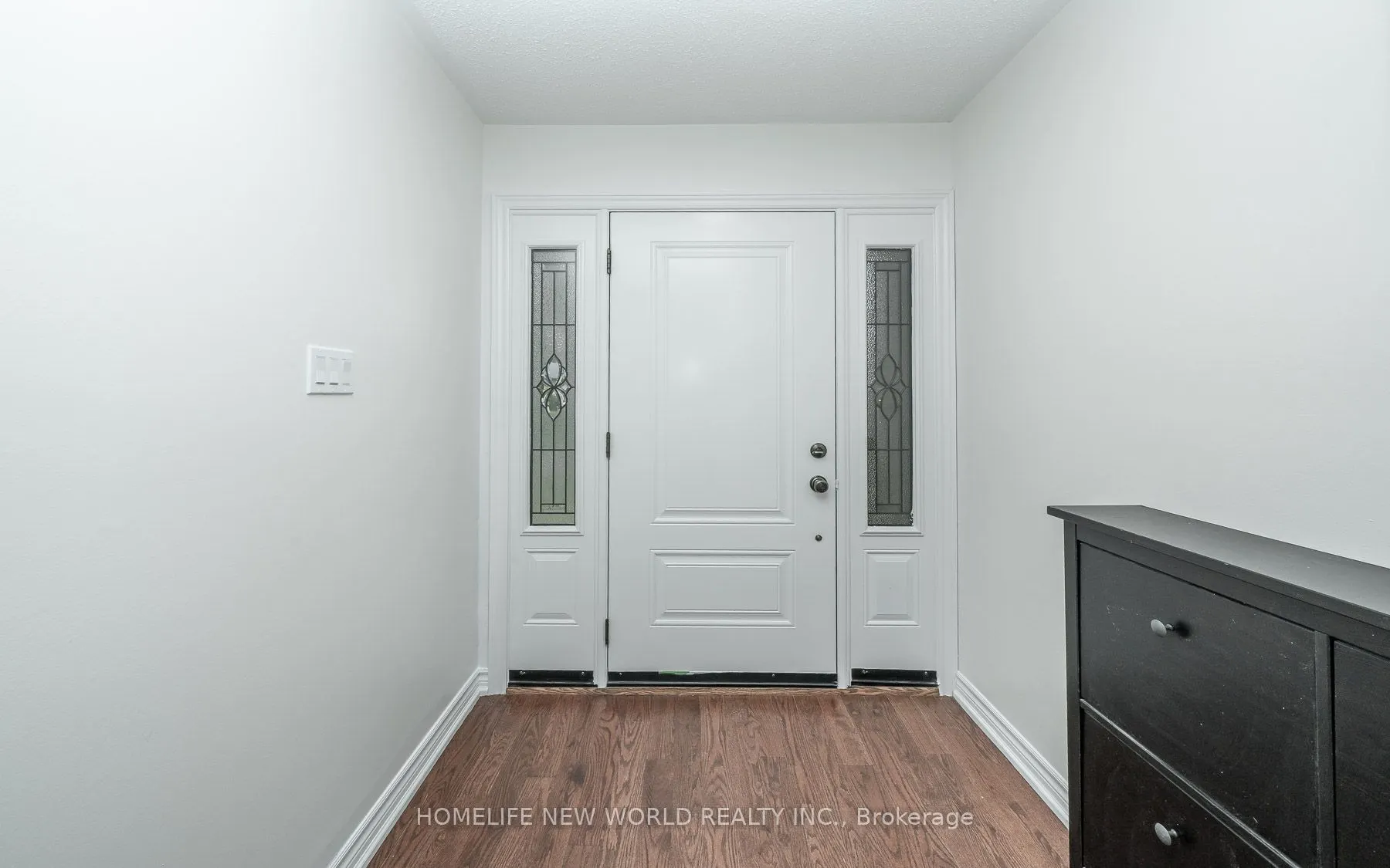 16 Sir Constantine Drive, #Main