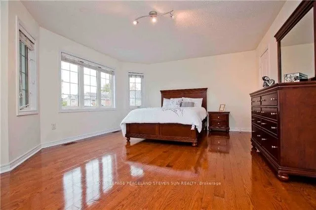 22 Aladdin Crescent