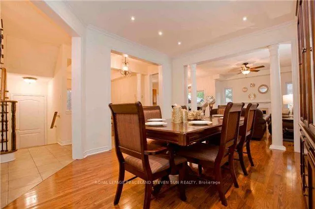 22 Aladdin Crescent