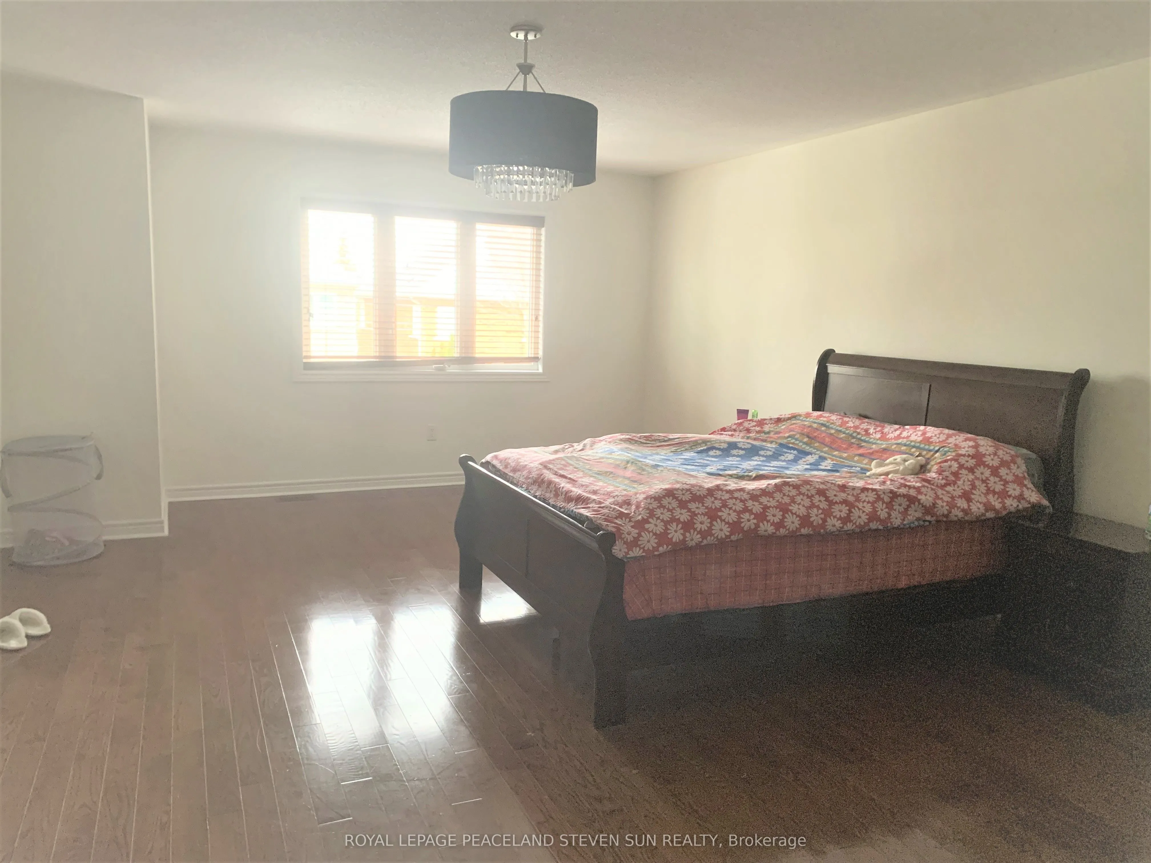 22 Aladdin Crescent