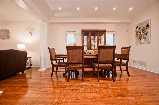 22 Aladdin Crescent