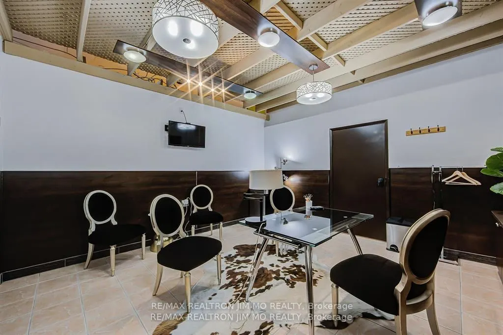 670 Highway 7 E, #85