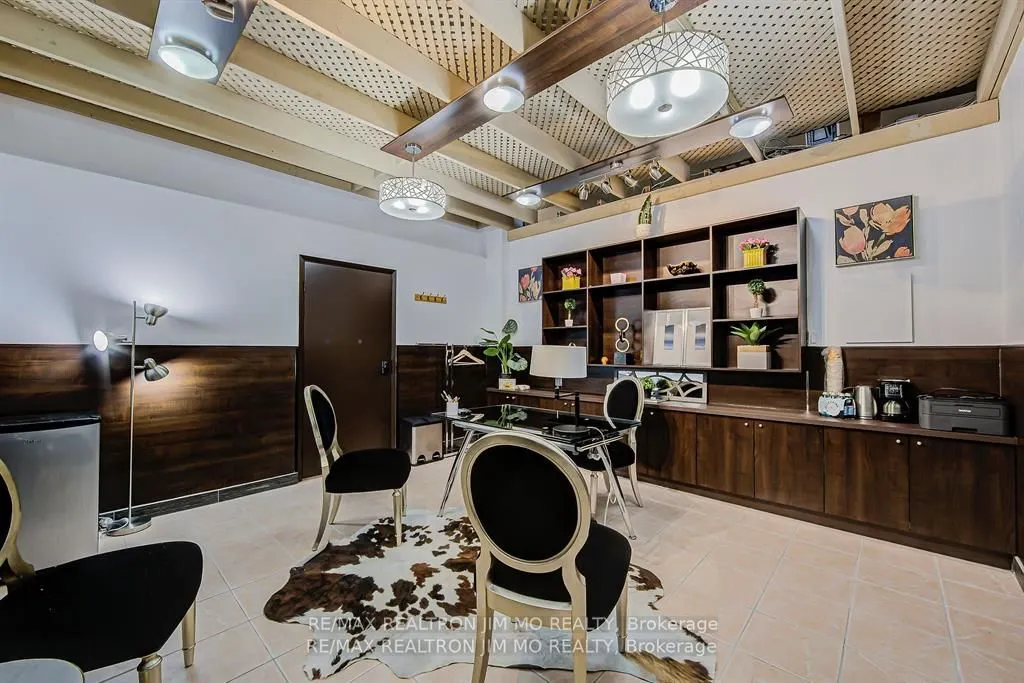 670 Highway 7 E, #85
