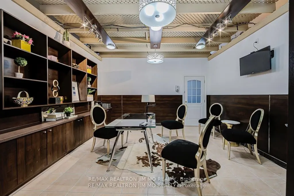 670 Highway 7 E, #85