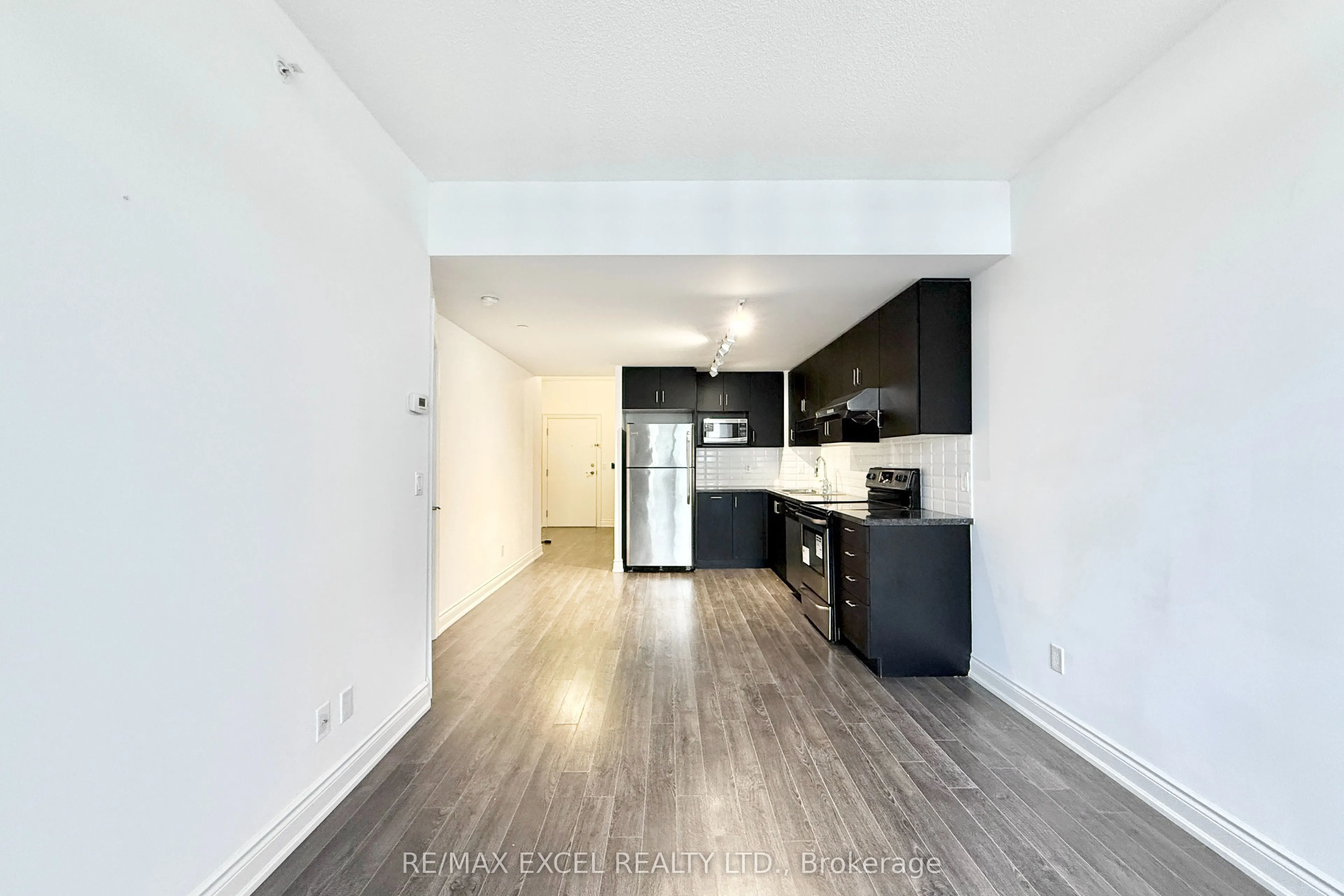 89 South Town Centre Boulevard, #8