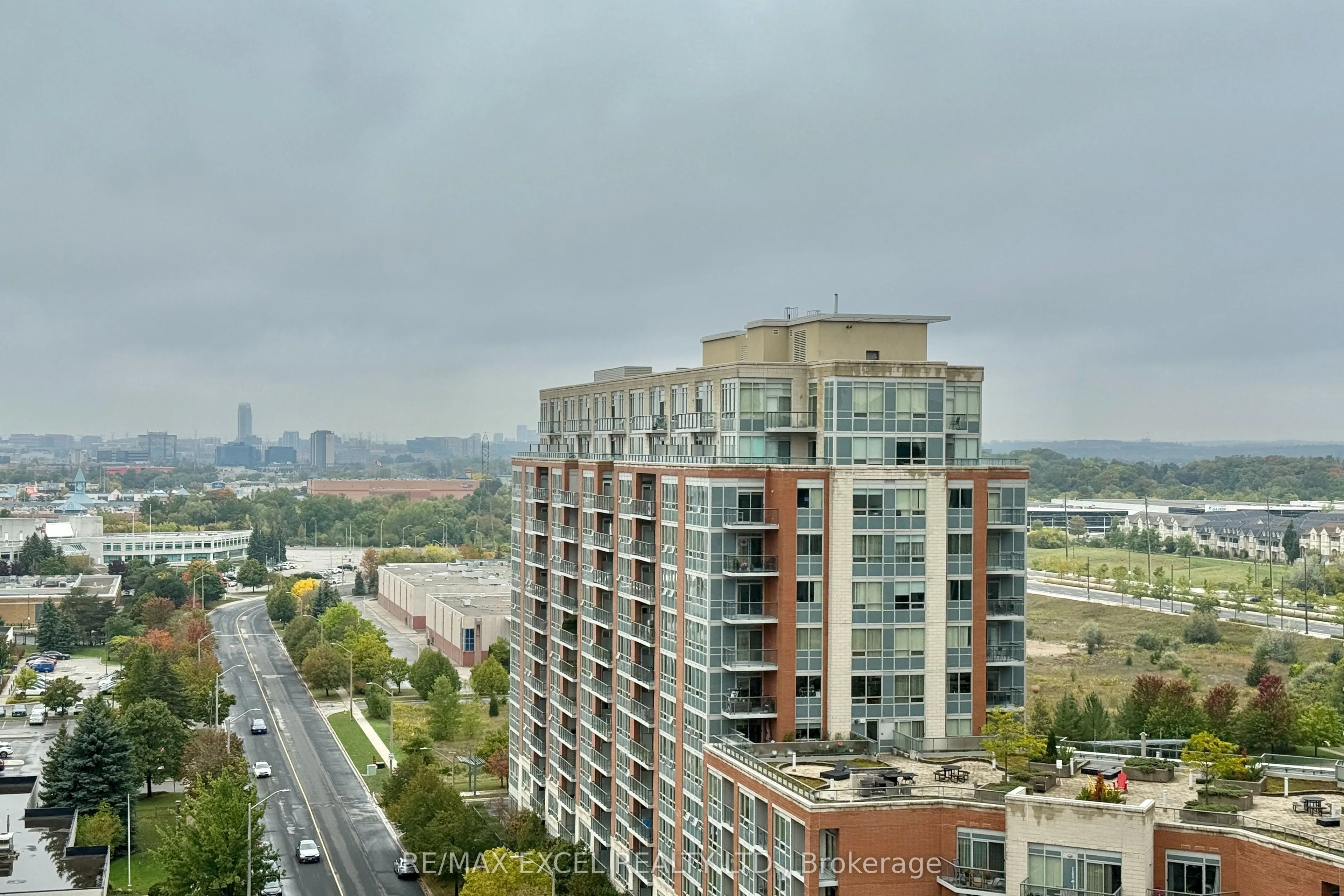 89 South Town Centre Boulevard, #8