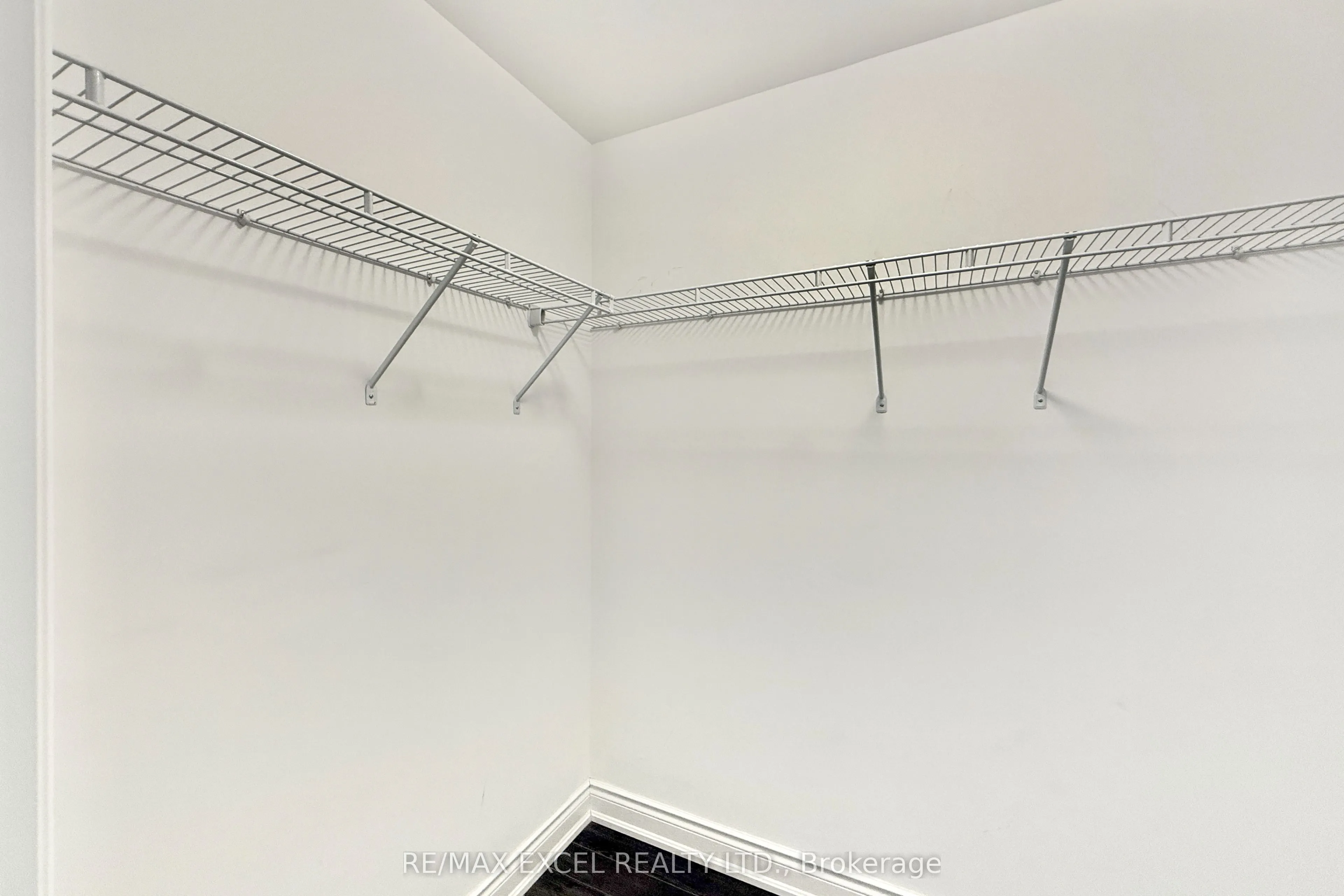 89 South Town Centre Boulevard, #8