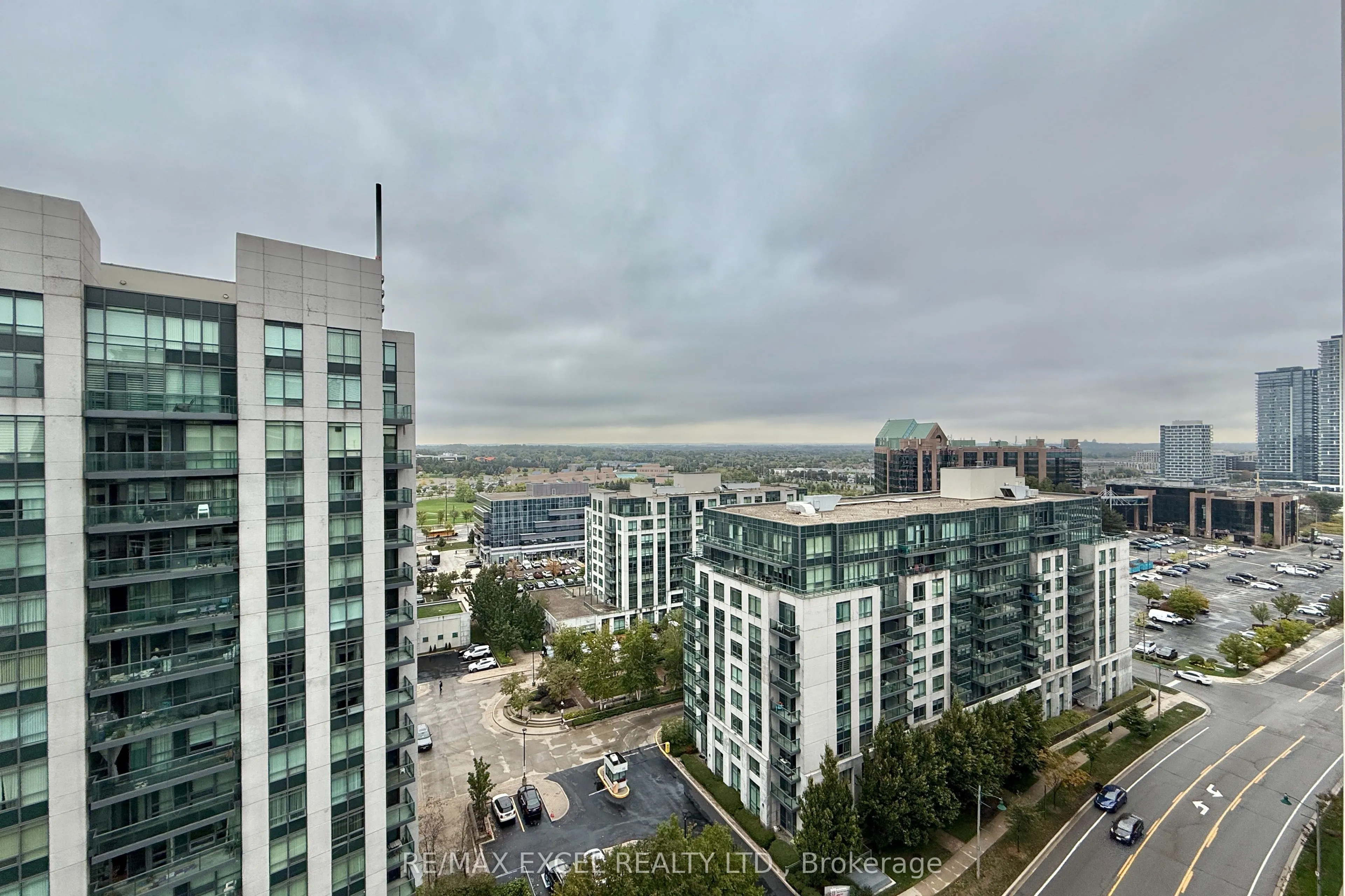 89 South Town Centre Boulevard, #8