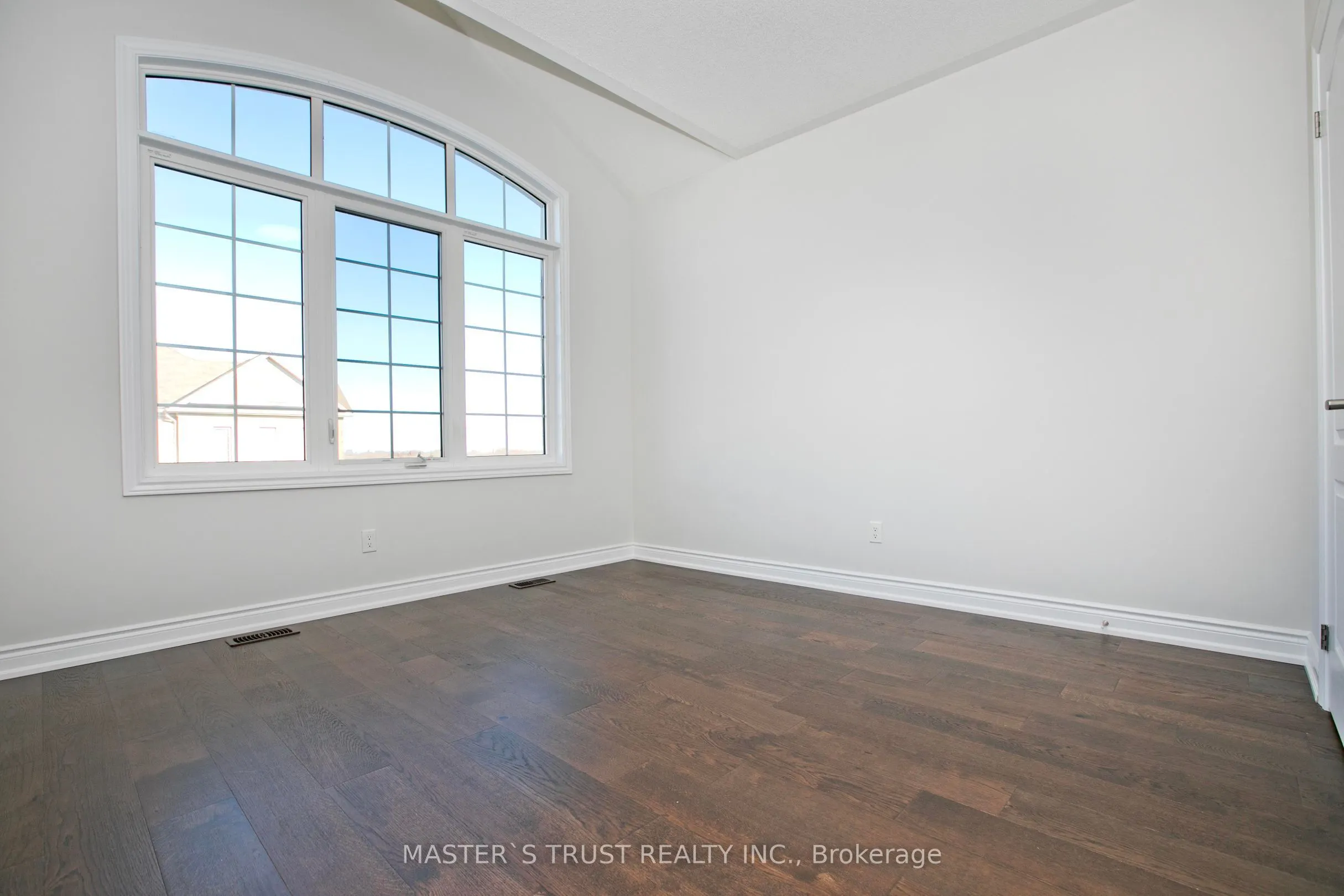 1115 Grainger Trail
