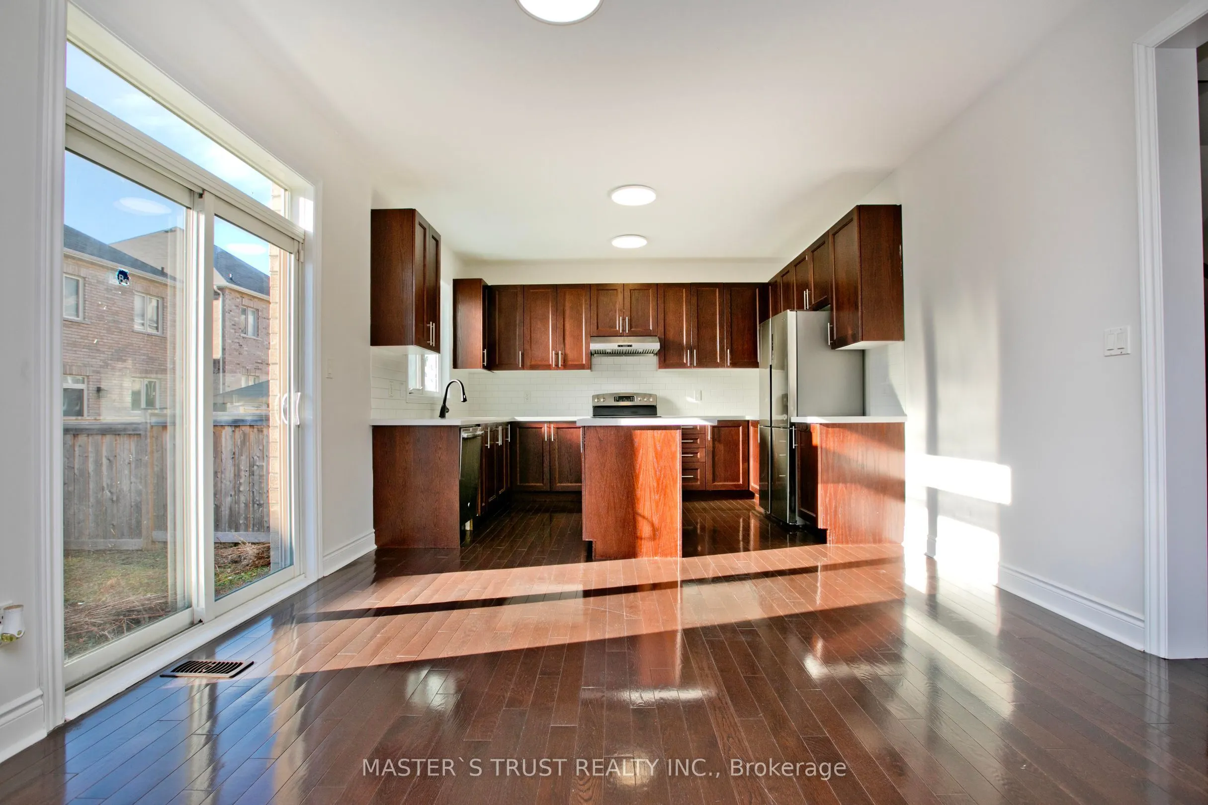 1115 Grainger Trail