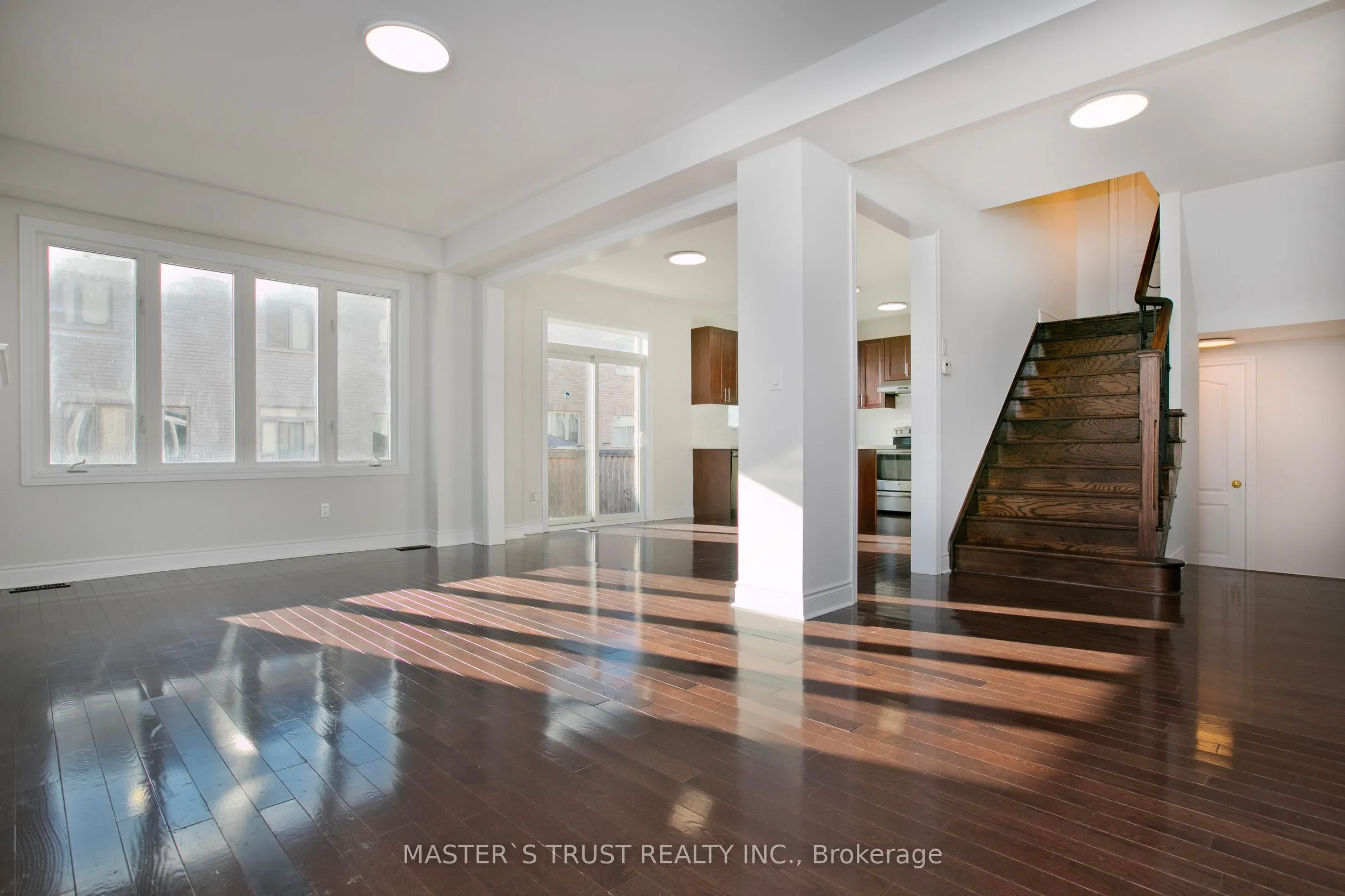 1115 Grainger Trail