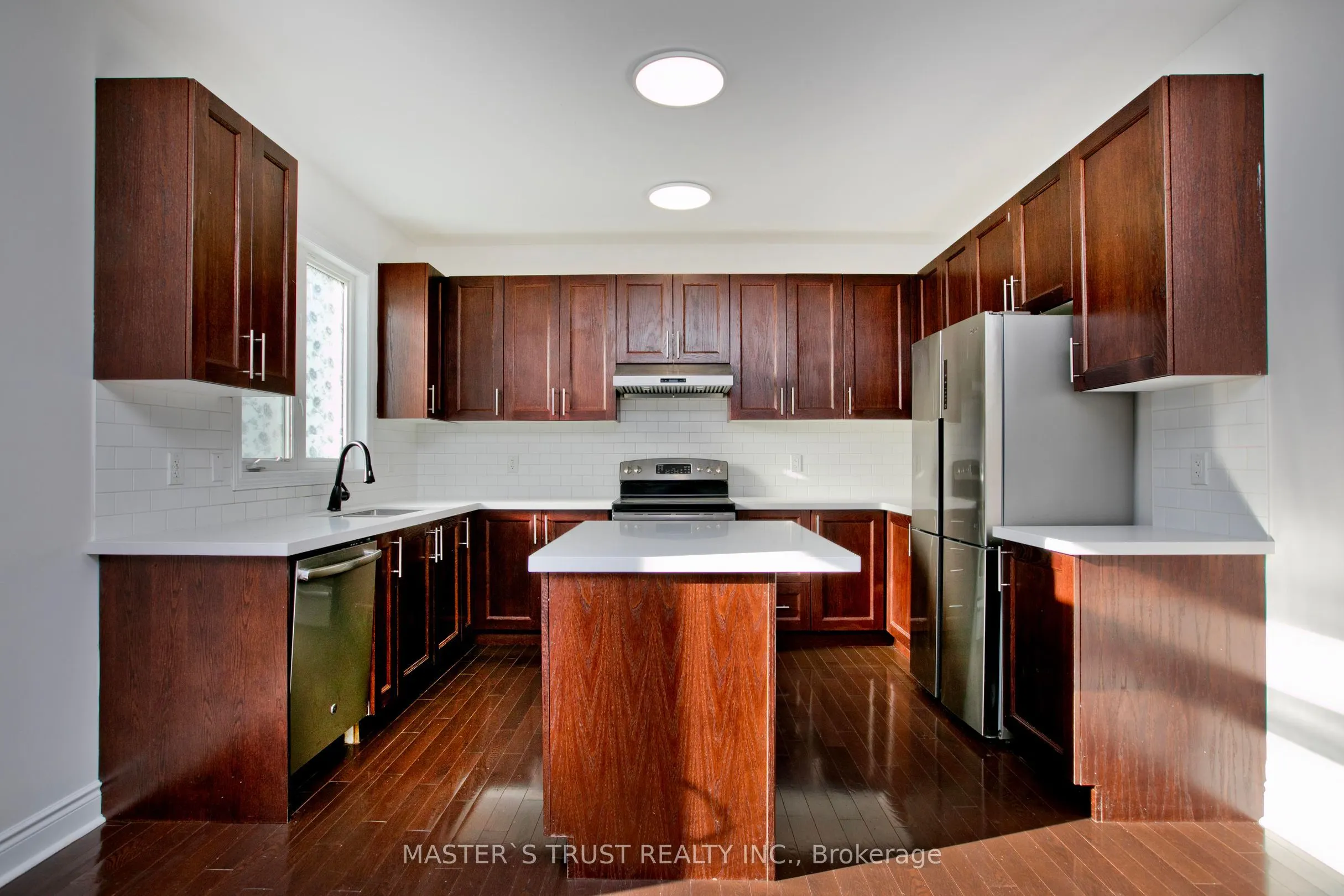 1115 Grainger Trail