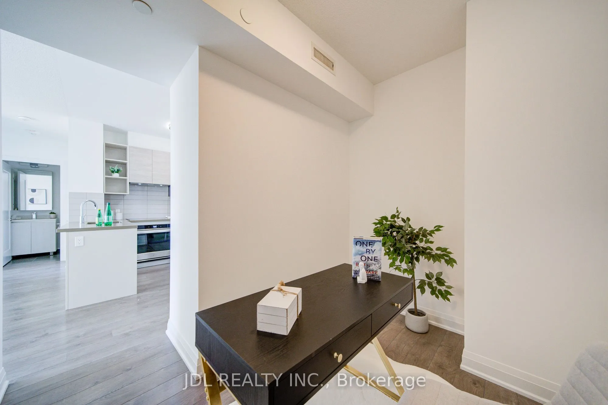 398 Highway 7 E, #803